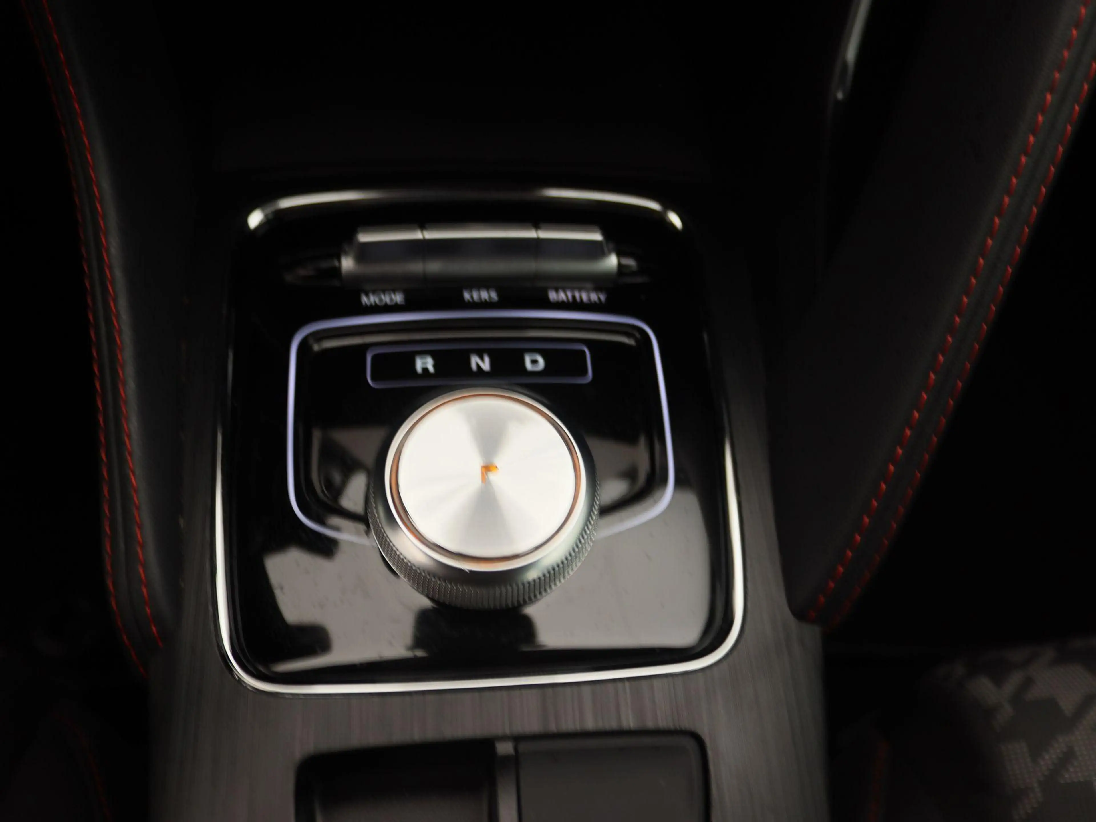 MG ZS EV Long Range Comfort 70 kWh — photo 10