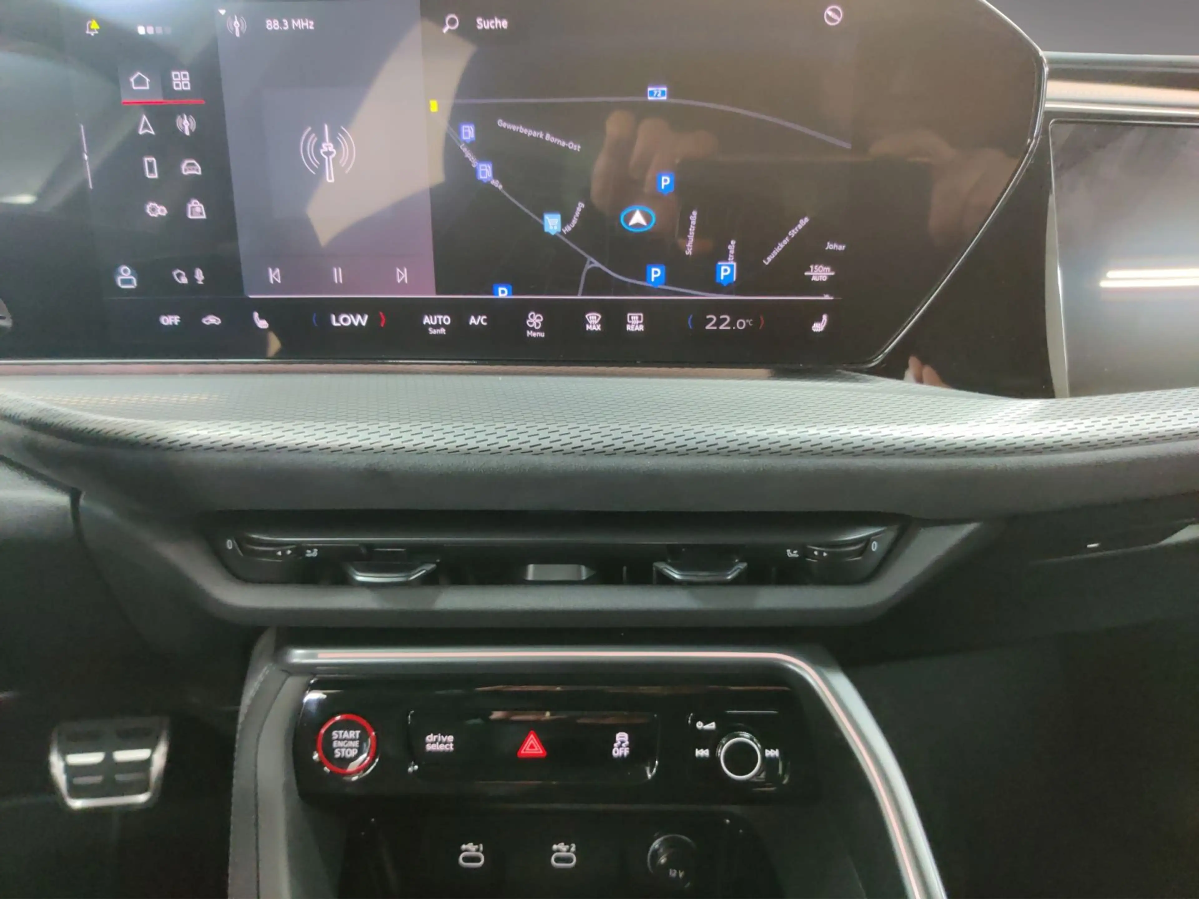 Audi Q5 S line TDI qu. AHK/Tech plus/Volllack/360° — photo 12