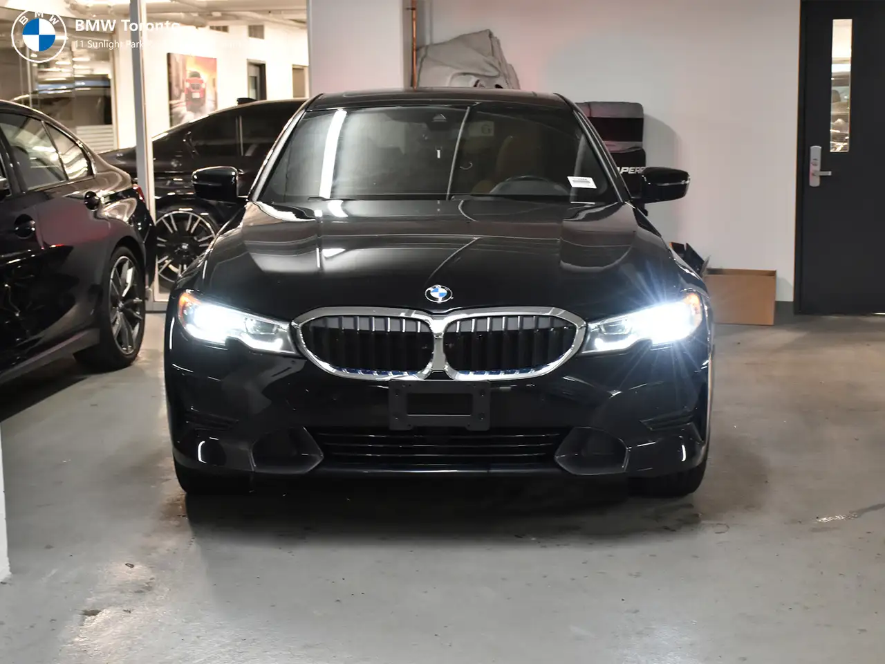 BMW 3 Series снимка BMW 3 Series