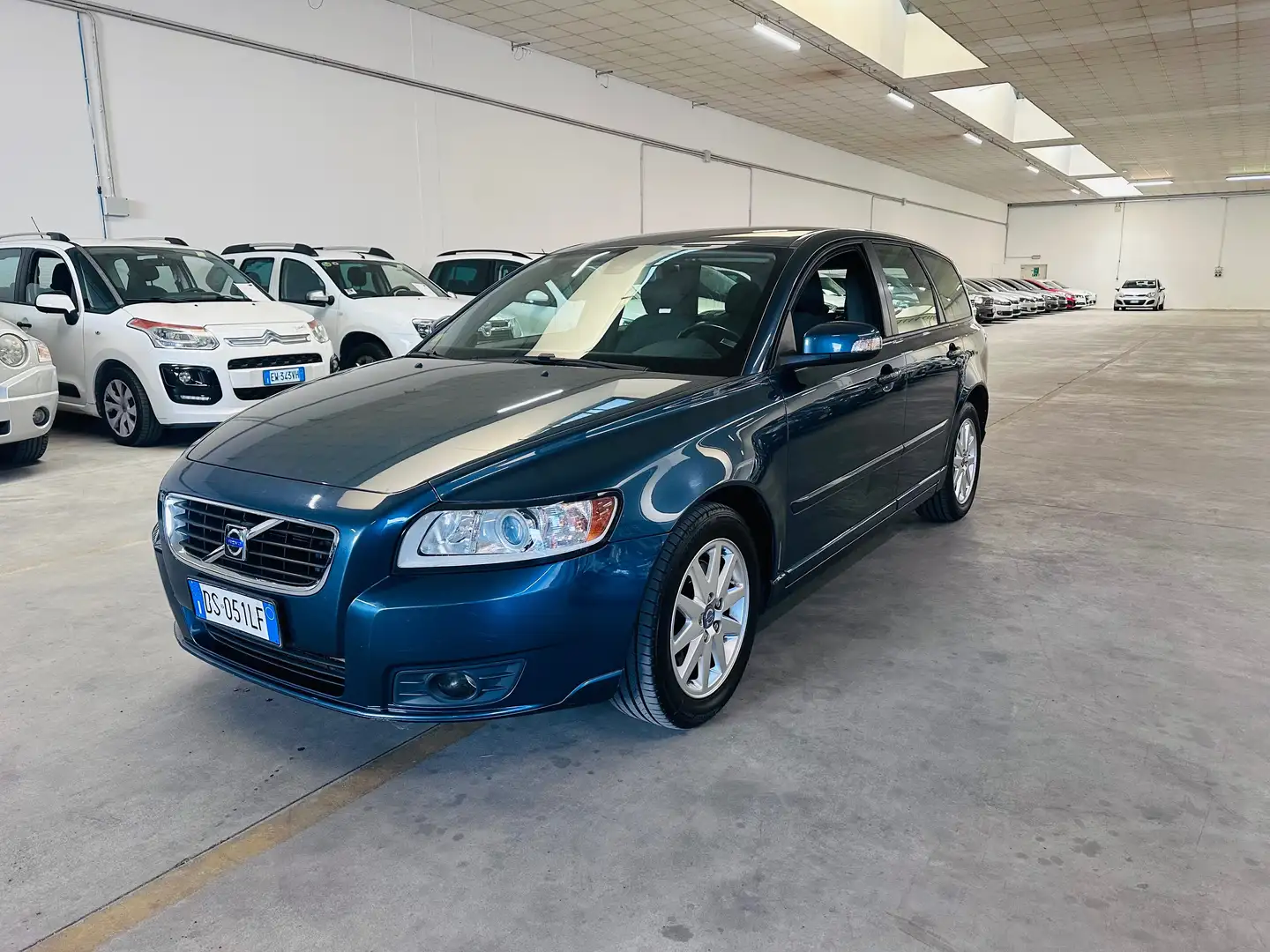Volvo V50 V50 2.0d R-design Blauw - 2