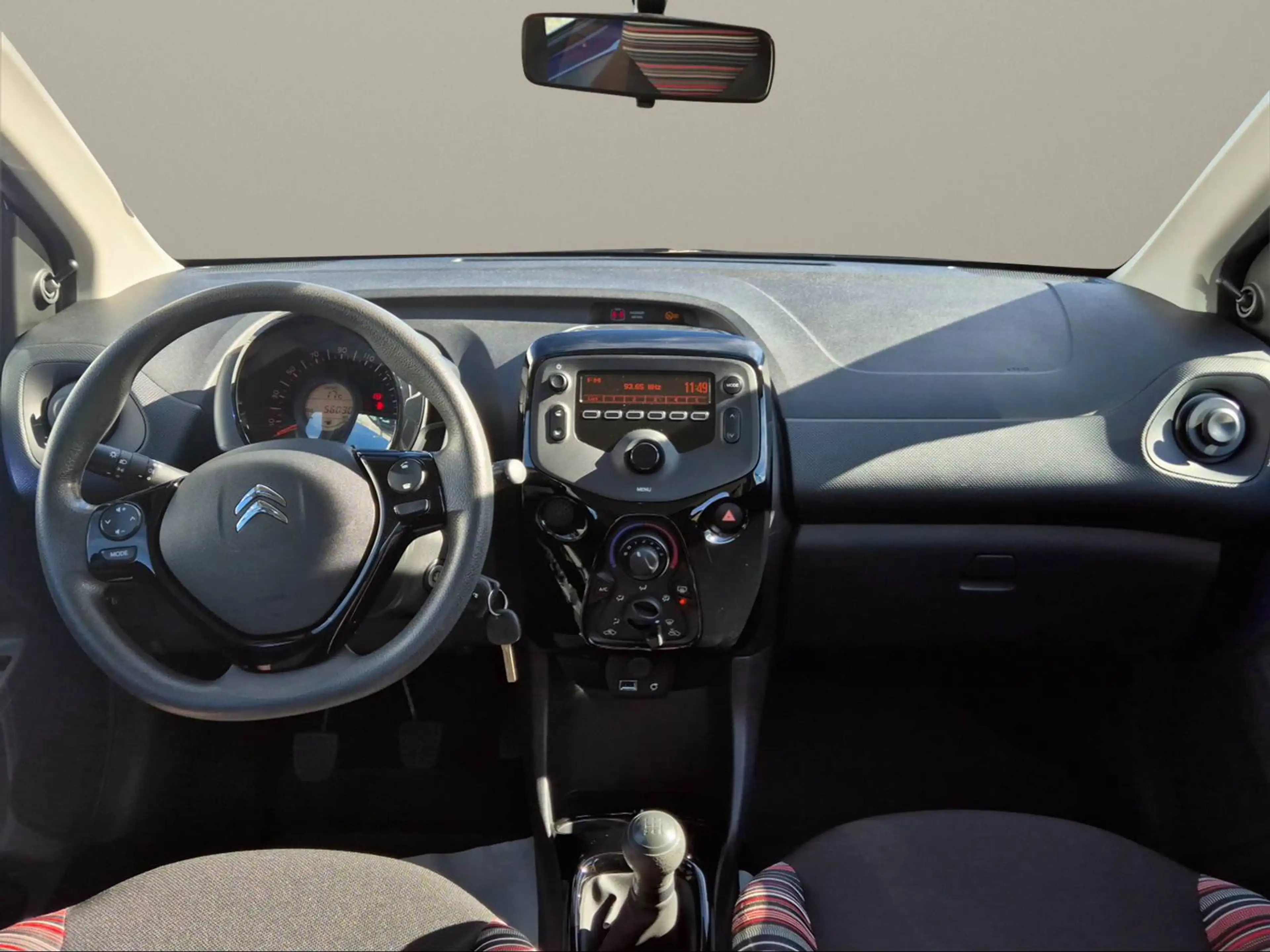 Citroen C1 Feel — photo 10