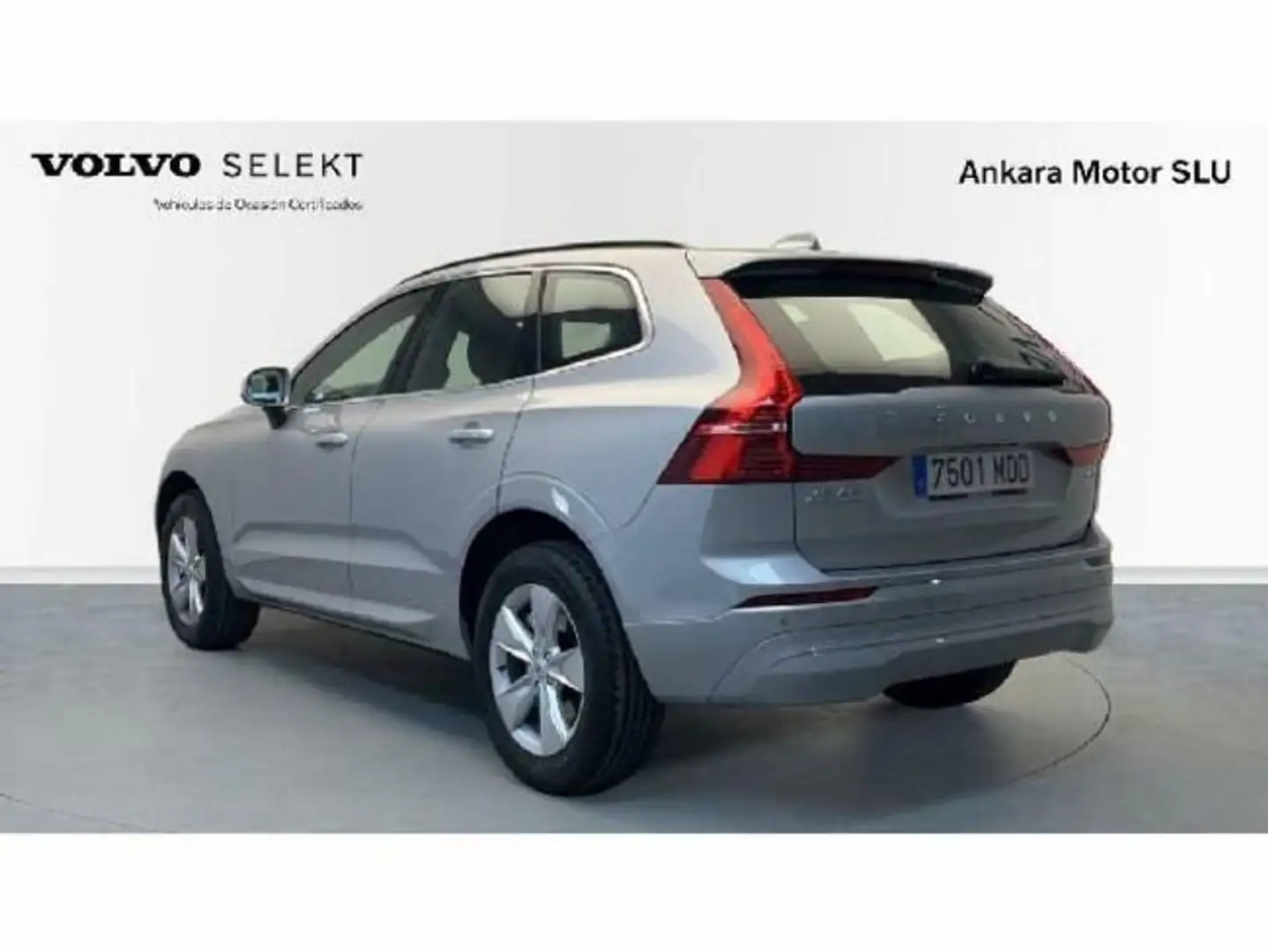 Volvo XC60 2.0 B4 D CORE AUTO 5P Gris - 2