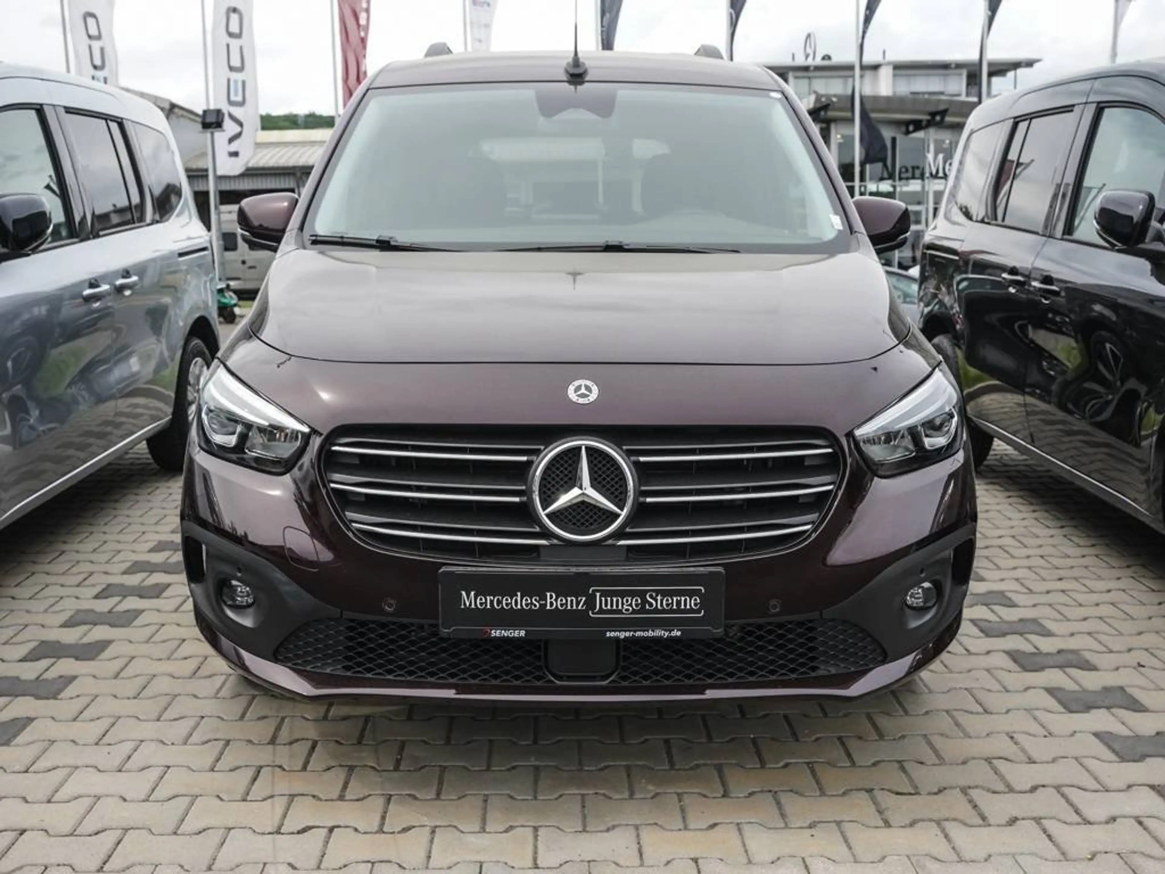 Mercedes-Benz T-Class T 180 d Progressive LED Kamera KEYLESS-GO AHK 7G — photo 5