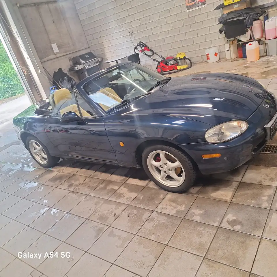 Mazda MX-5 MX5 Cabriolet 1.6i, foto 2