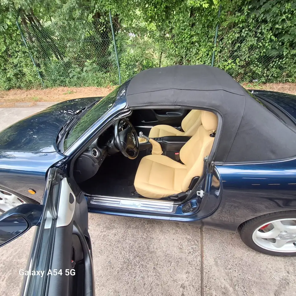 Mazda MX-5 MX5 Cabriolet 1.6i, foto 7