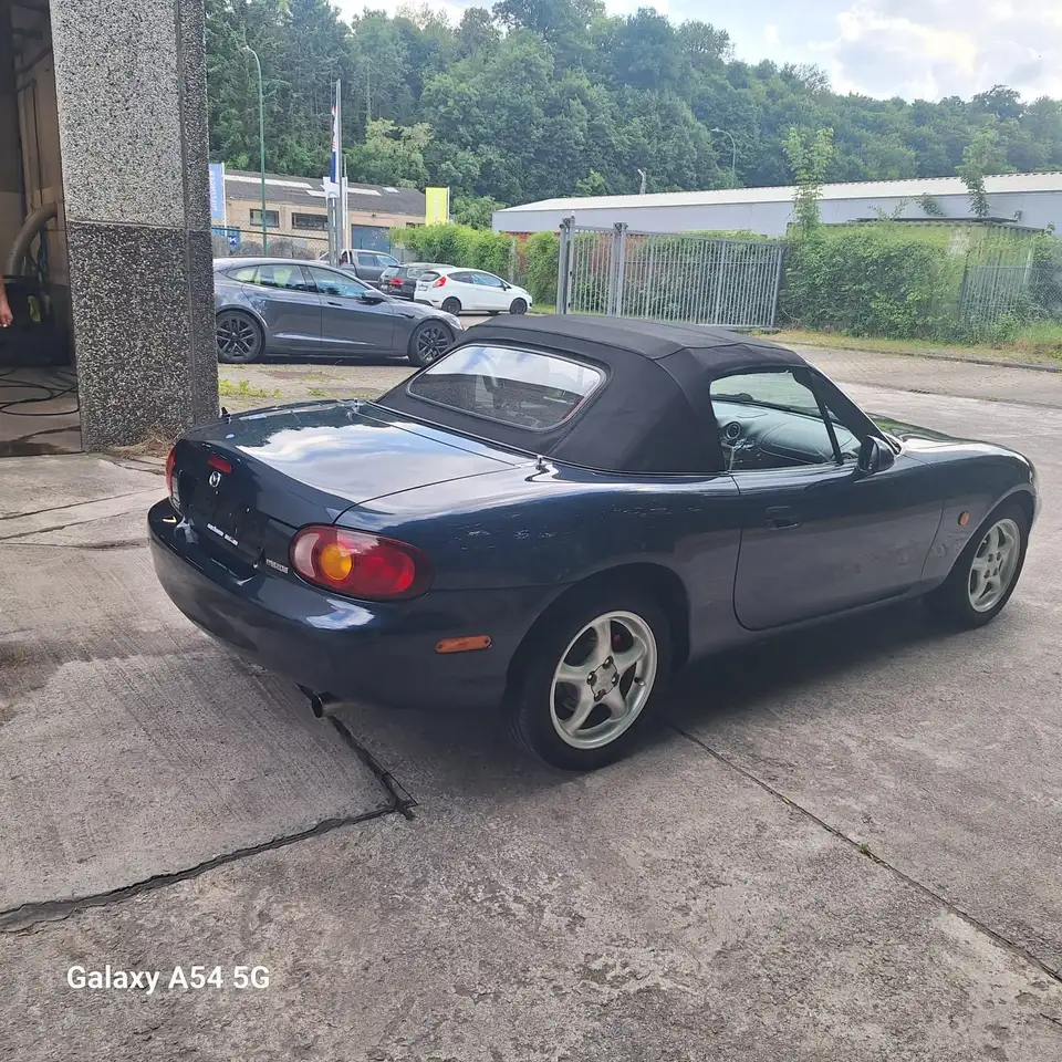 Mazda MX-5 MX5 Cabriolet 1.6i, foto 4