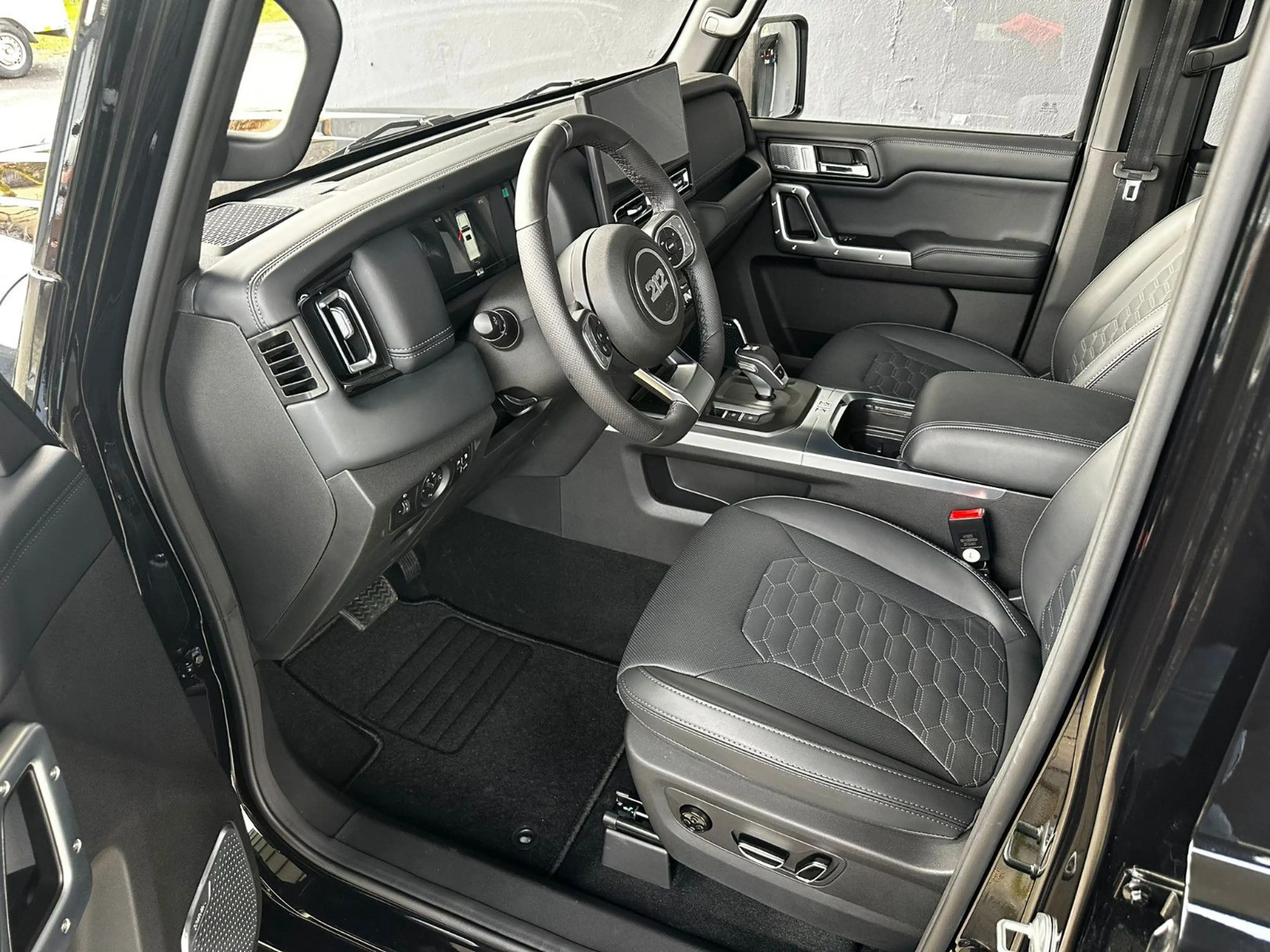 BAW 212 B 2,0L  Benzin 4WD | Seilwinde | 4x4 | AT — photo 9