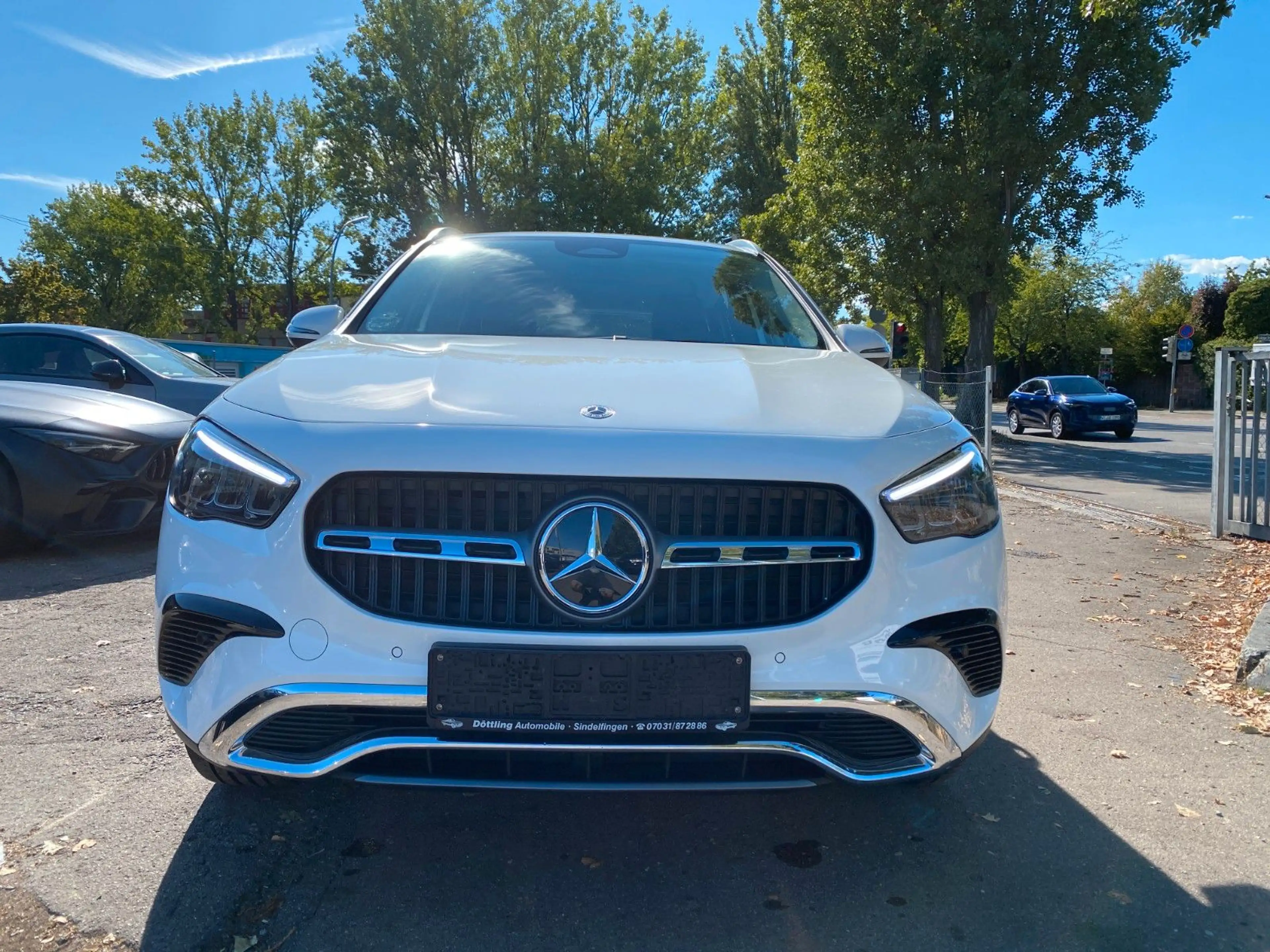 Mercedes-Benz GLA 180 d Progressive Adv/Spur/Kamera/LED/8G-DCT