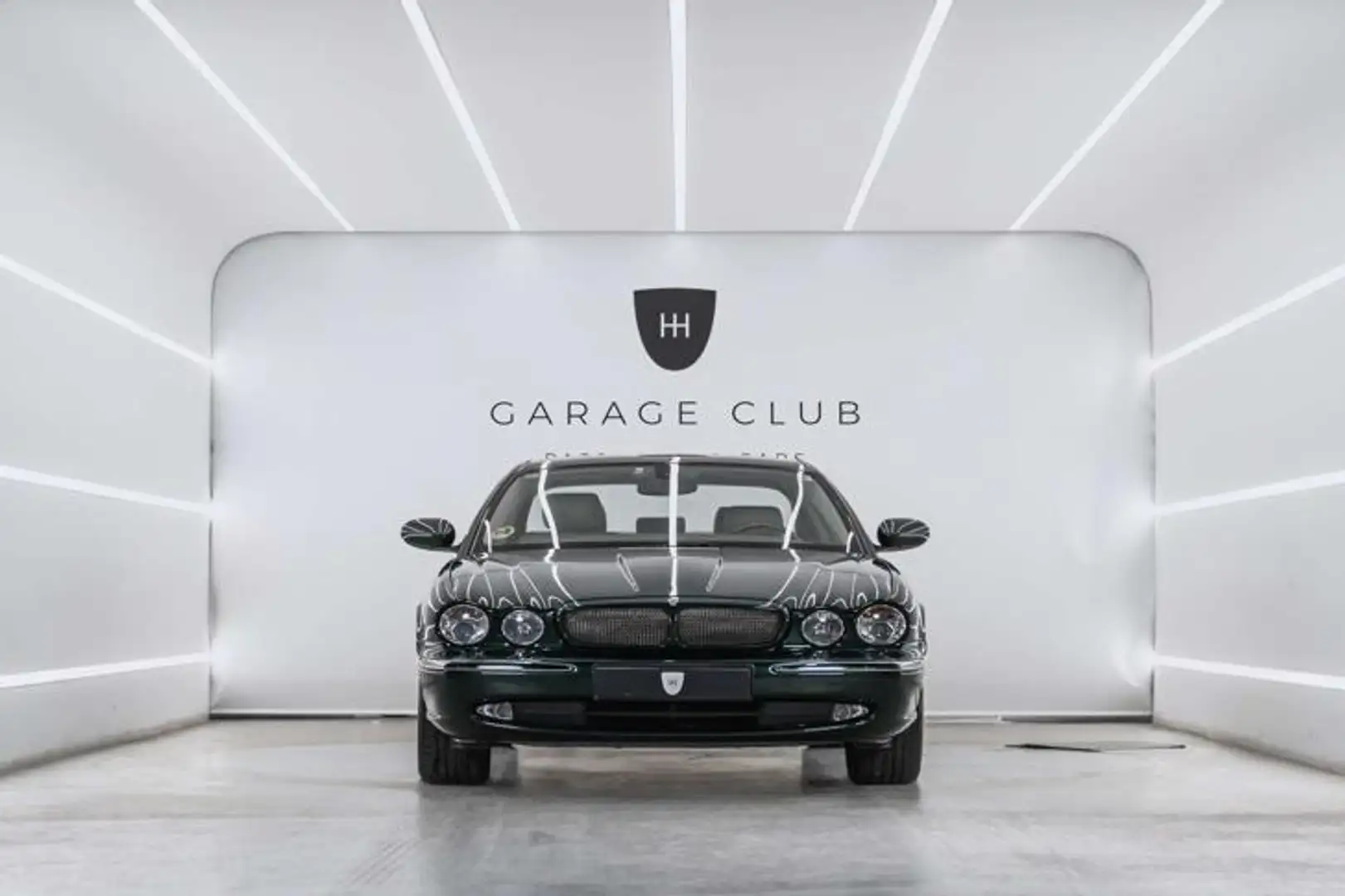 Jaguar XJ XJ8 4.2 V8 Executive Aut. - 2