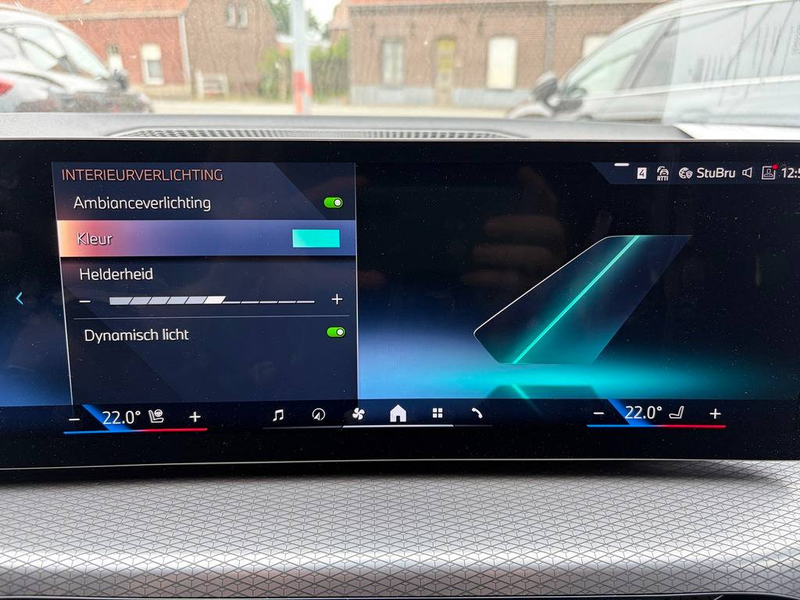 BMW 318 i Touring M Automaat | Active Cruise Control | Camera | Sfeer | Apple, Android, Spotify — photo 9
