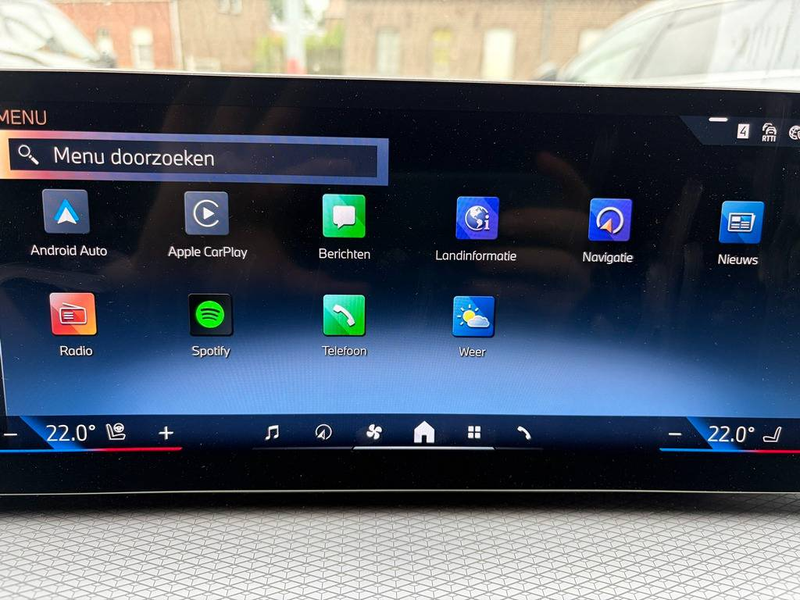 BMW 318 i Touring M Automaat | Active Cruise Control | Camera | Sfeer | Apple, Android, Spotify — photo 8