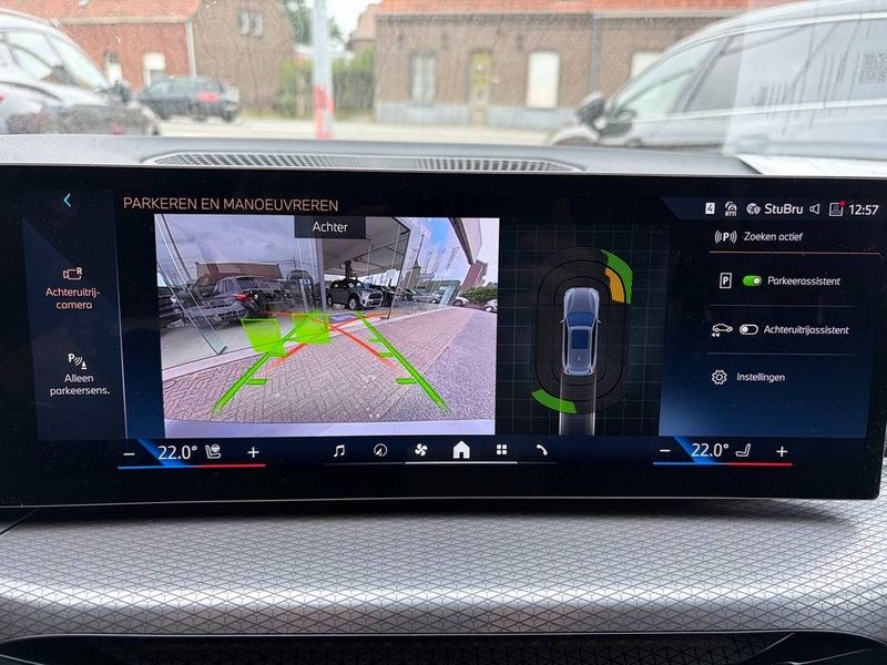 BMW 318 i Touring M Automaat | Active Cruise Control | Camera | Sfeer | Apple, Android, Spotify — photo 6