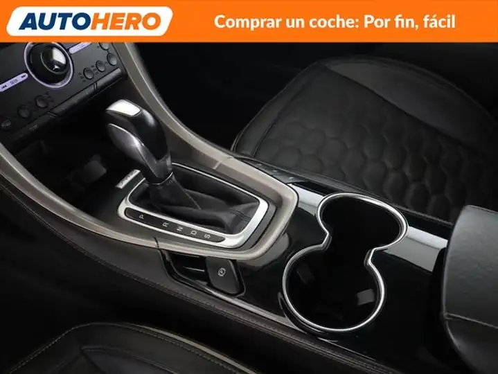Ford Mondeo 2018, foto 30