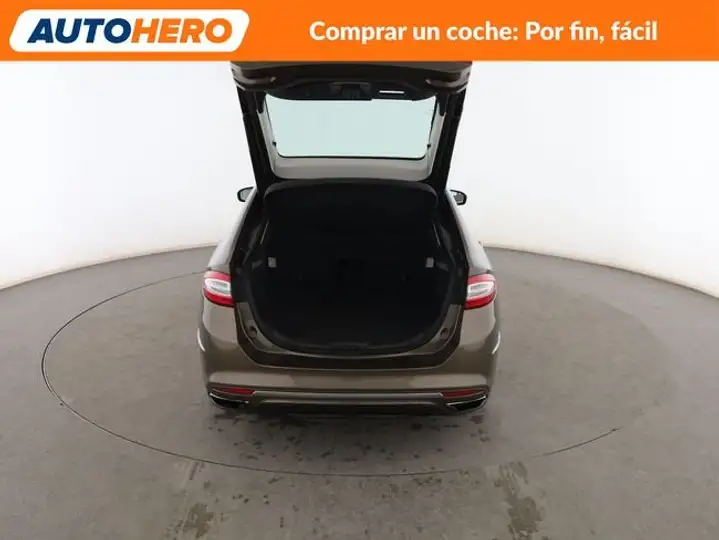 Ford Mondeo 2018, foto 17