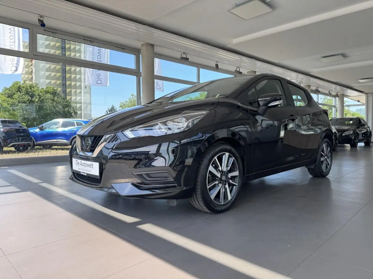 Nissan Micra Acenta 1.3 GRA GBA RADIO BT SERVO 50 TKM Schwarz - 2