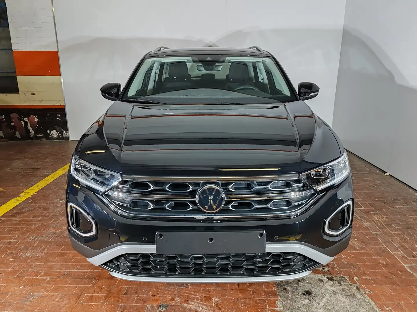 Volkswagen T-Roc 1.5 Tsi 150cv Style+Tech Pack Nero - 2