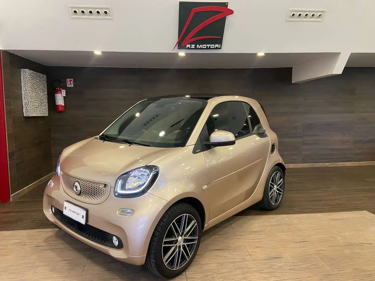 smart forTwo TOKYO WHITE turbo 90cv twinamic-ITALIANA-TAGLIANDI Bronze - 1