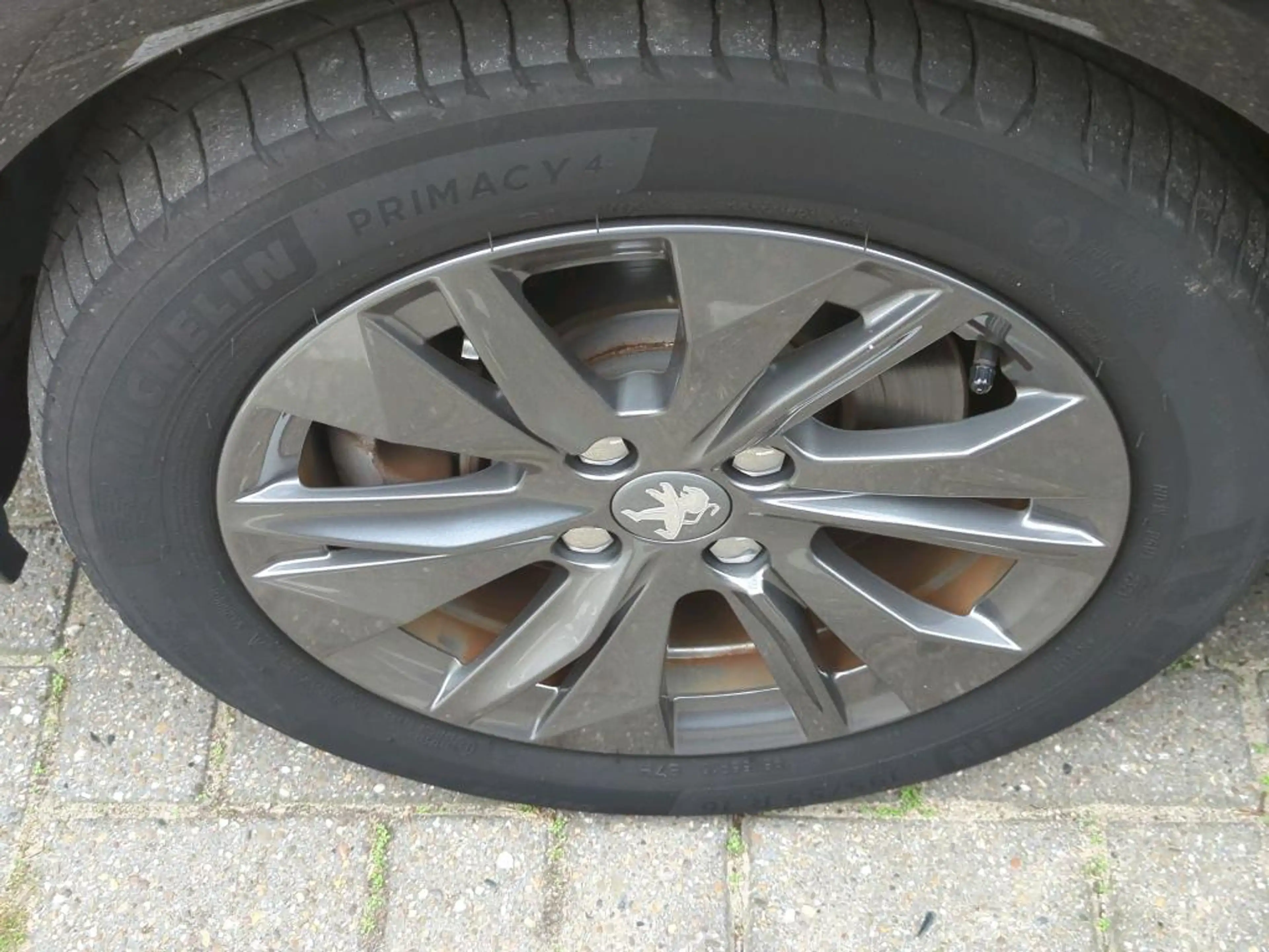 Peugeot e-208 EV Active Pack 50 kWh | Navigatie | Parkeersensore — photo 10