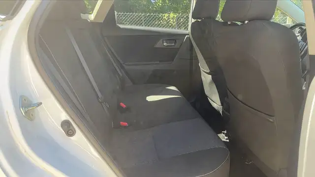 Toyota Auris view 29