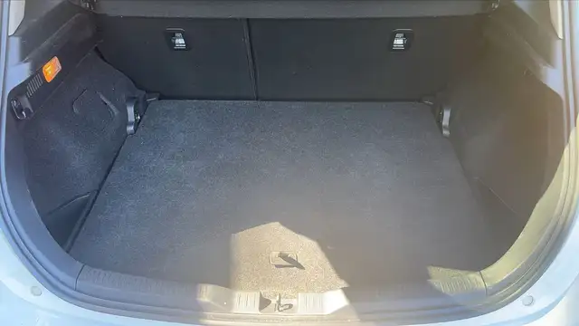 Toyota Auris view 25
