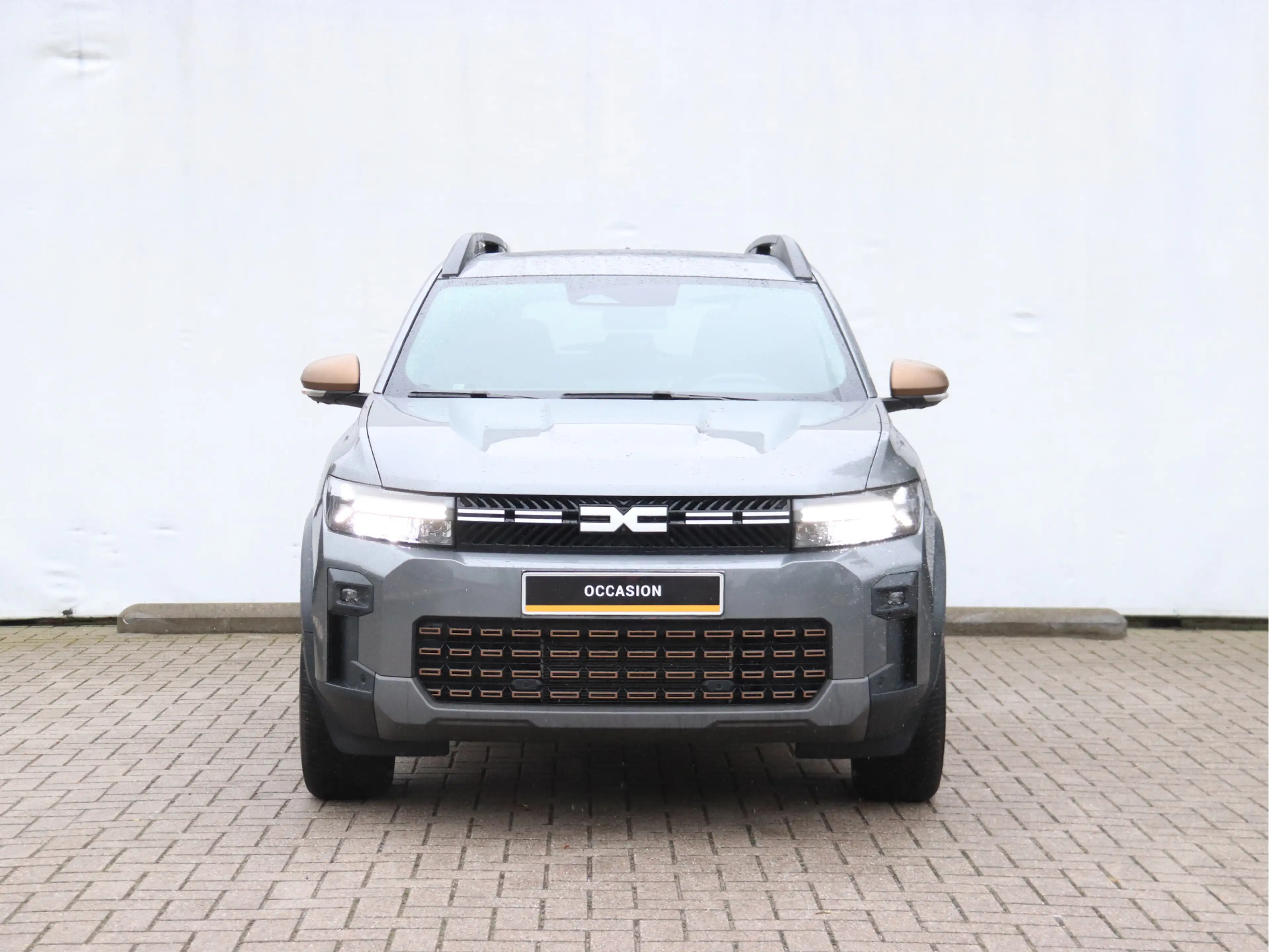 Dacia Bigster 1.8 Hybrid 155 Extreme AUTOMAAT / PANORAMADAK / AL — photo 2