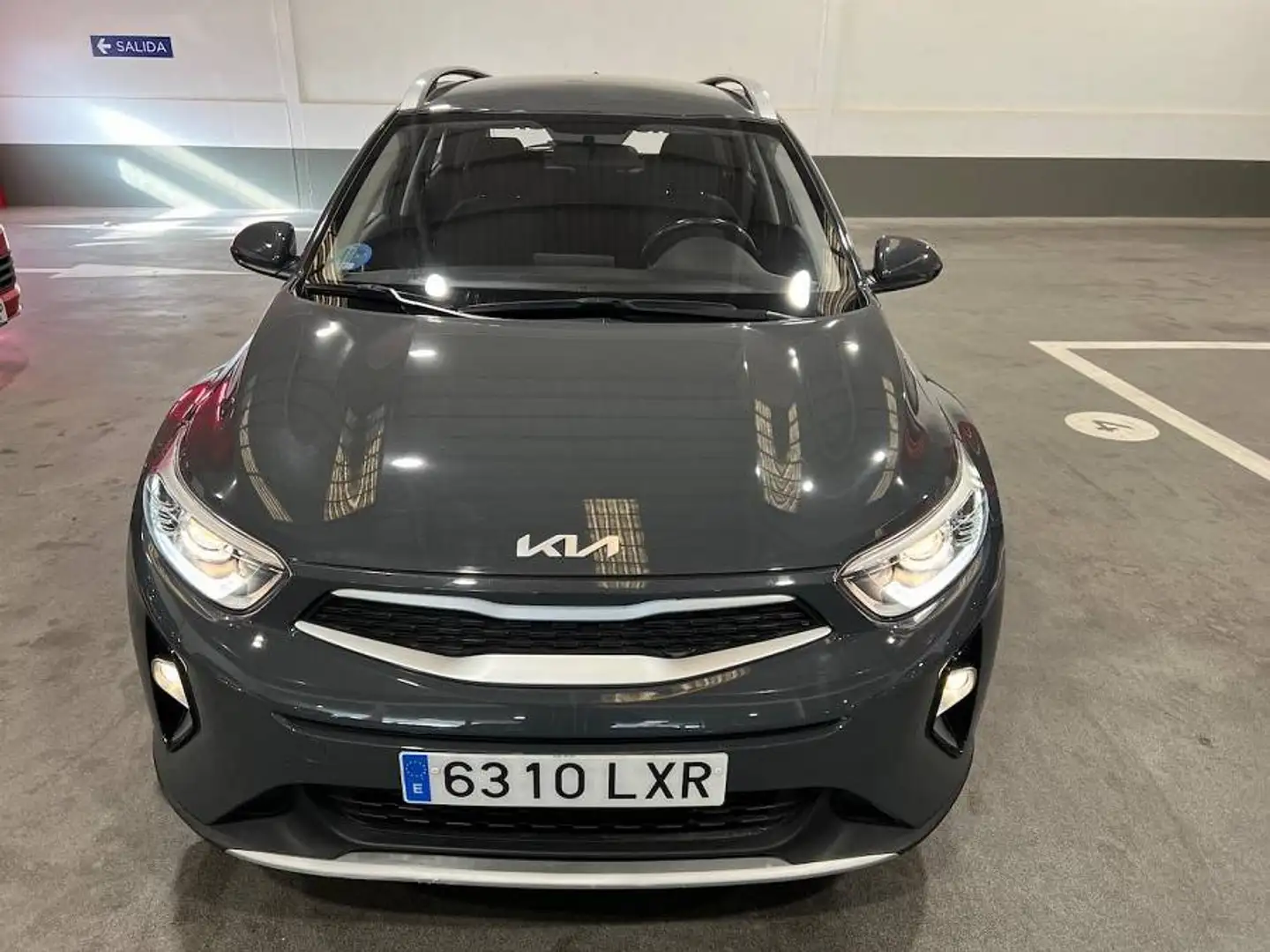Kia Stonic 1.0 T-GDi MHEV Concept 100 Gris - 2