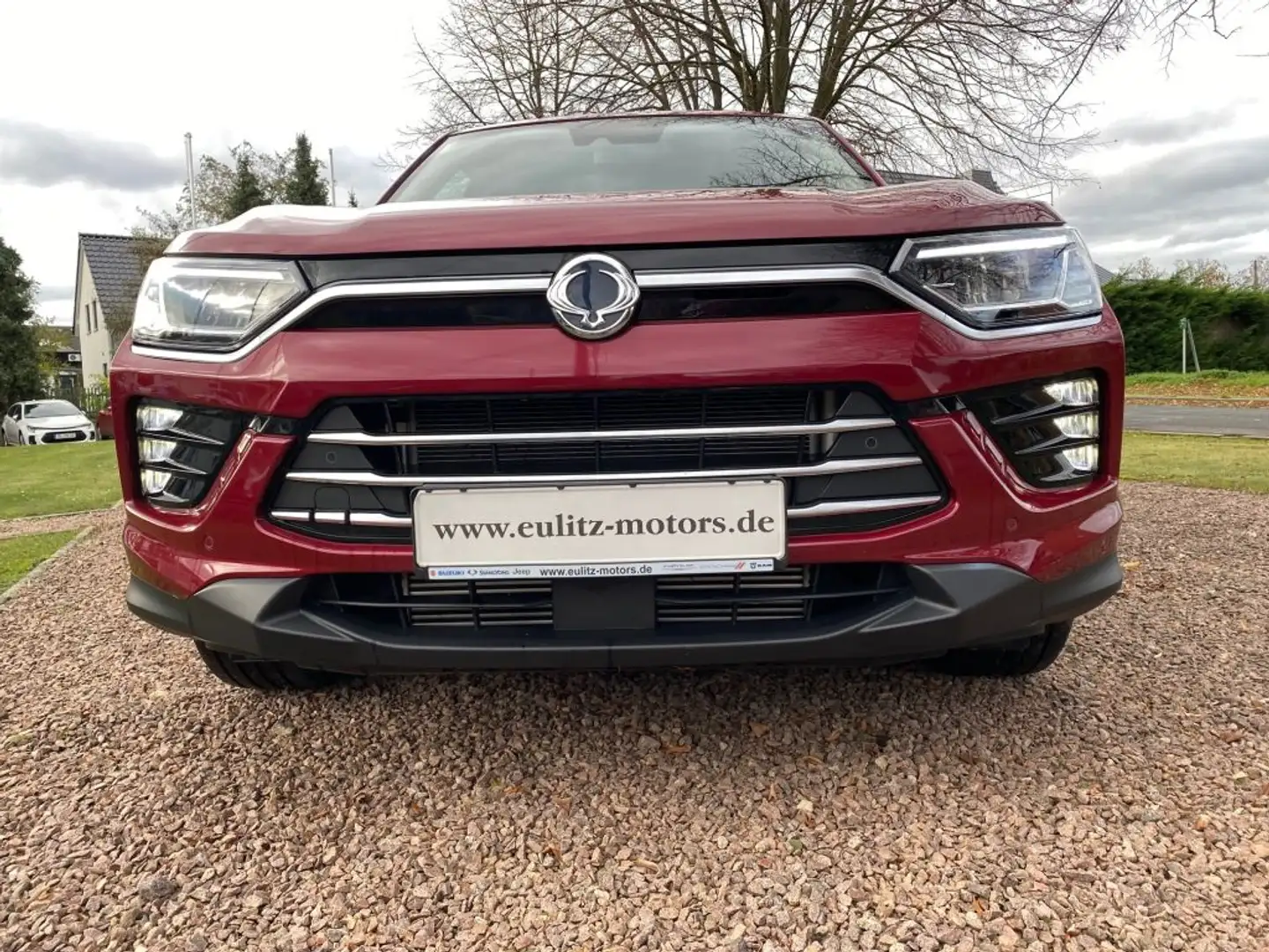 SsangYong Korando 1.5 T-GDi 4WD Aut. Ruby Rood - 1
