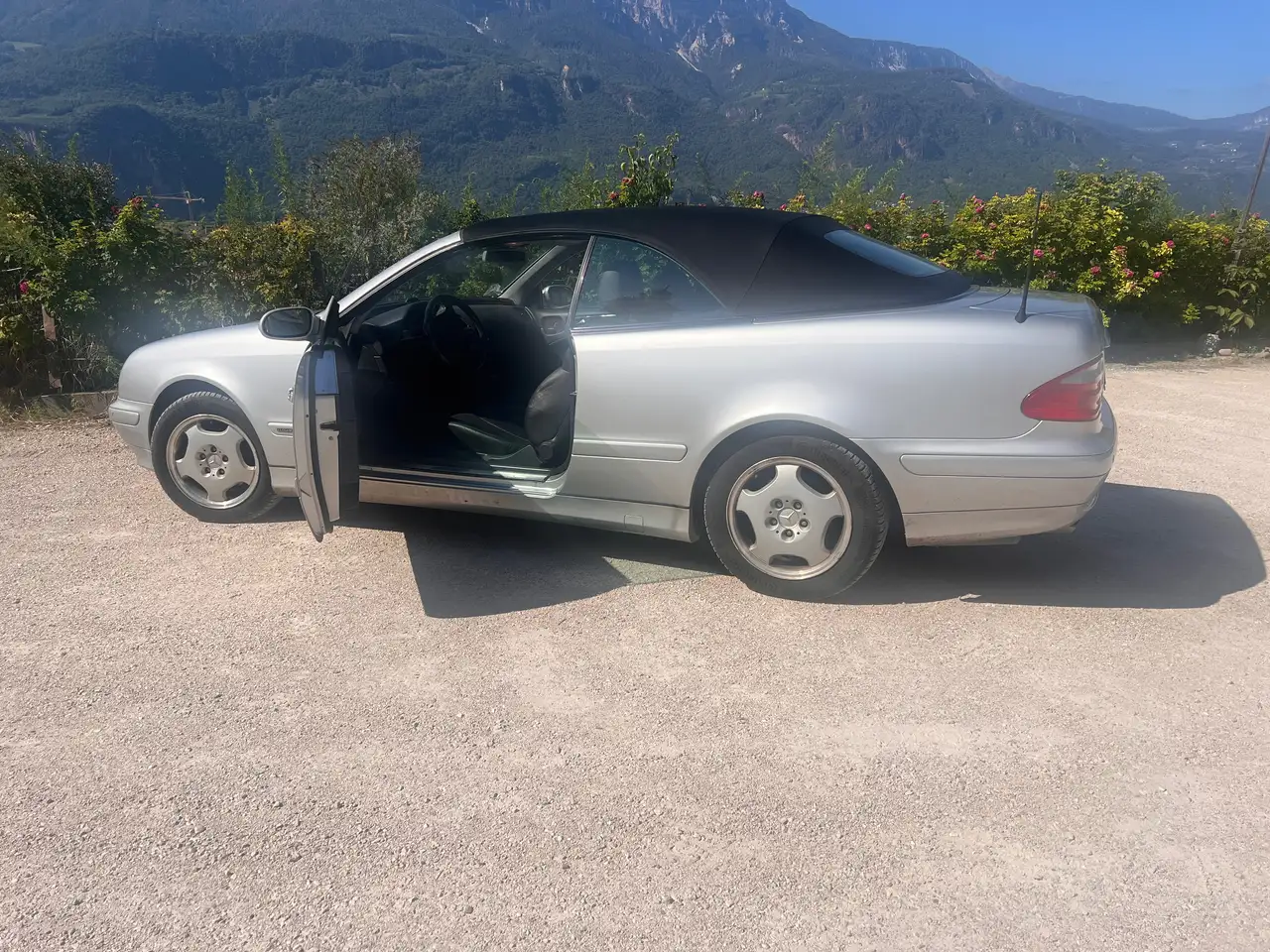 Mercedes-Benz CLK 200 CLK Cabrio 200 k Elegance, foto 1