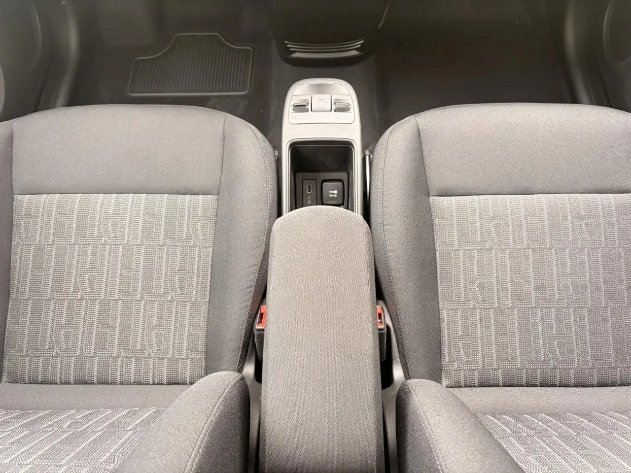 Fiat 500e снимка Fiat 500e