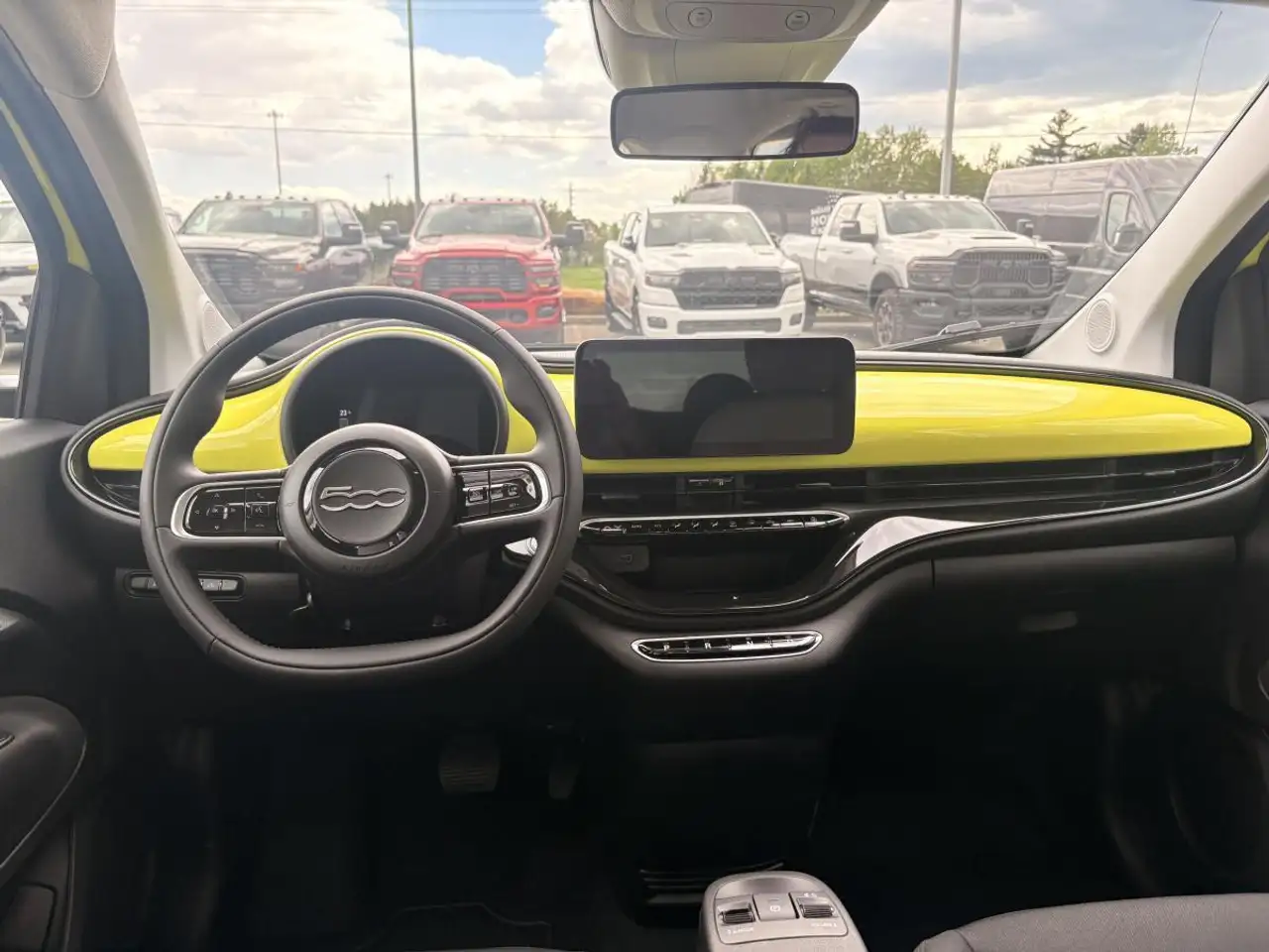 Fiat 500e снимка Fiat 500e