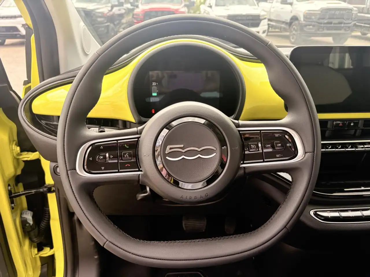 Fiat 500e снимка Fiat 500e