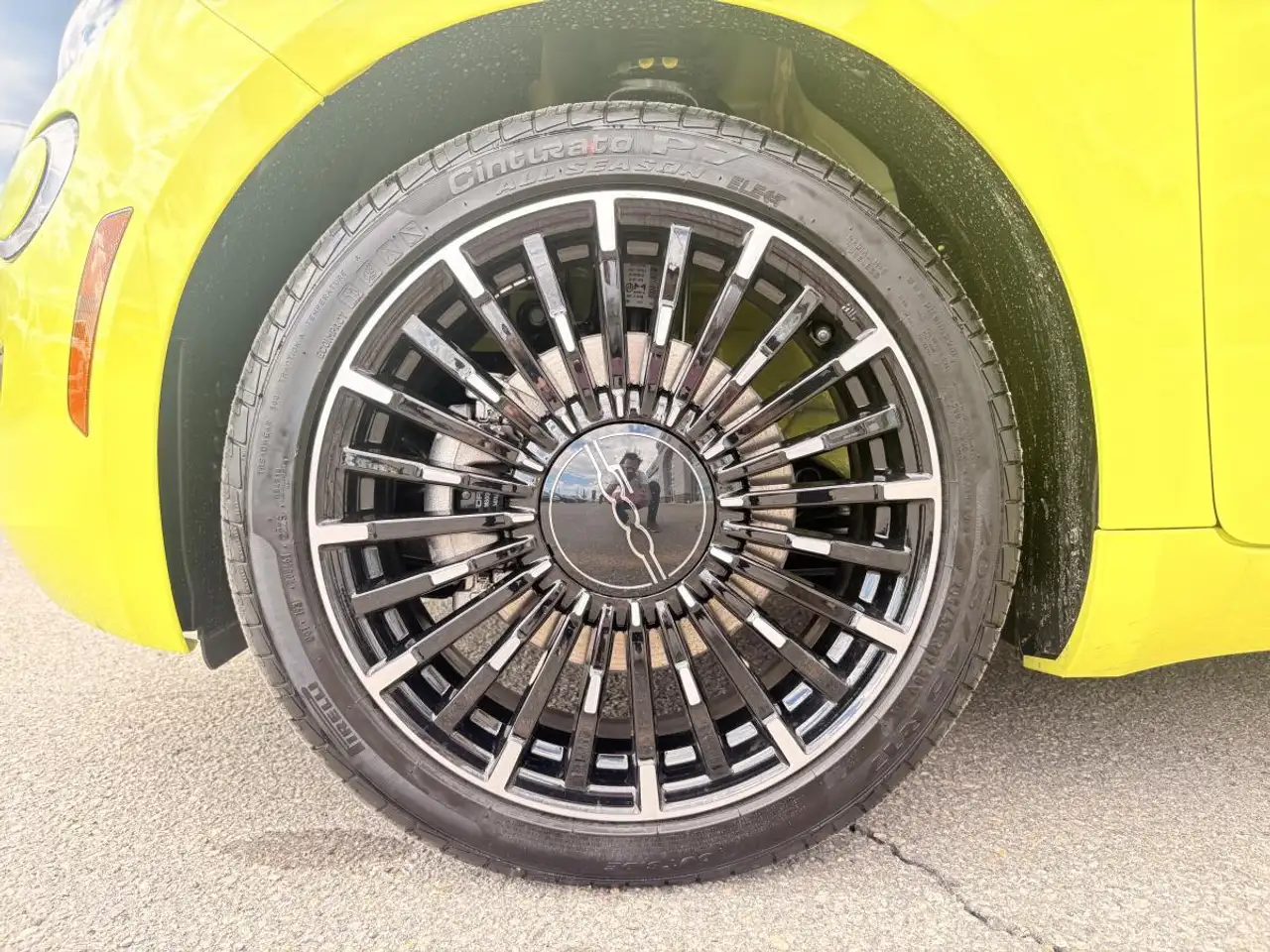Fiat 500e снимка Fiat 500e