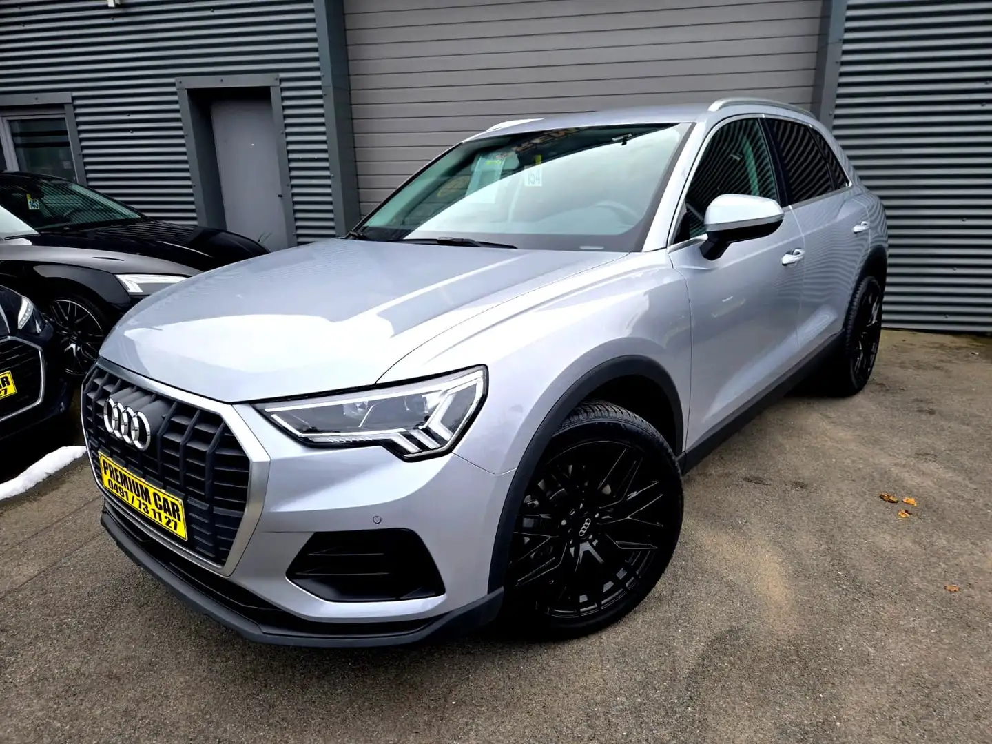 Audi Q3 🔺Q3* LOOK S*LINE*CAR-PLAY-XENON LED* SPORT🔺 Plateado - 2