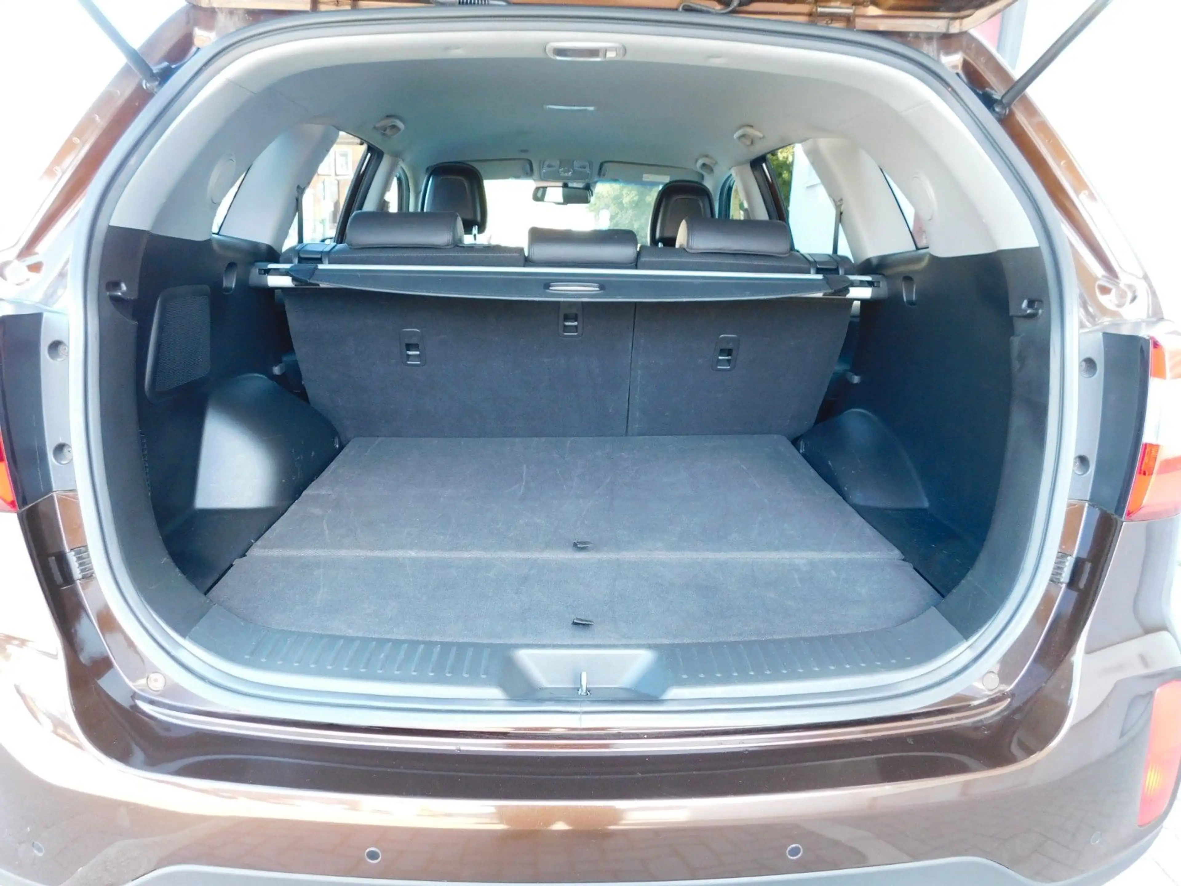 Kia Sorento Spirit 4WD/Automatik/Leder — photo 14