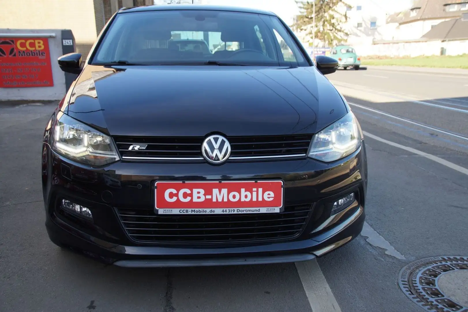 Volkswagen Polo V Lounge / R LINE*2 HAND*SCHECKHEFT*17  ALU Schwarz - 2