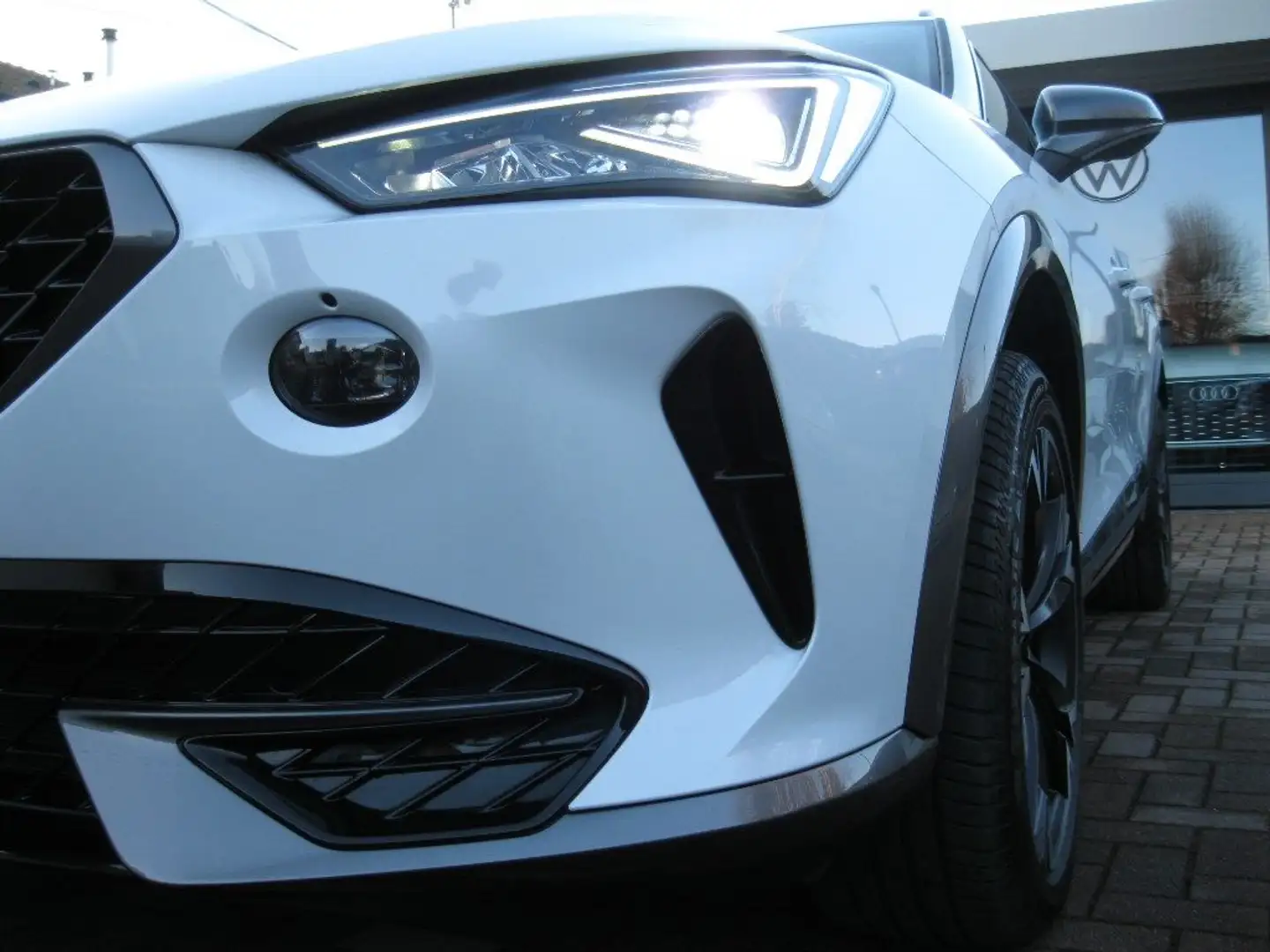 CUPRA Formentor 1.5 TSI DSG Grigio - 2