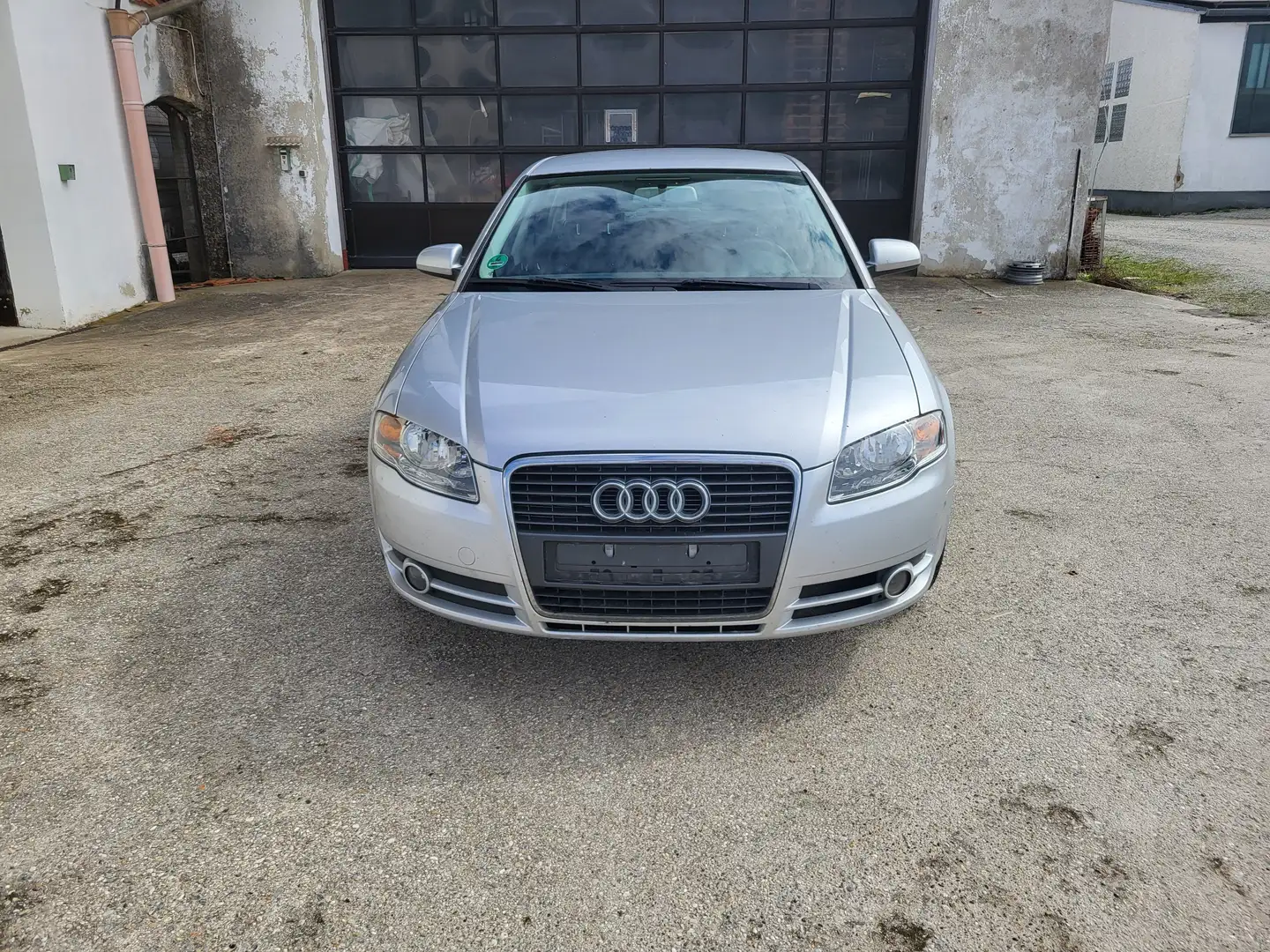 Audi A4 1.9 TDI Gris - 1
