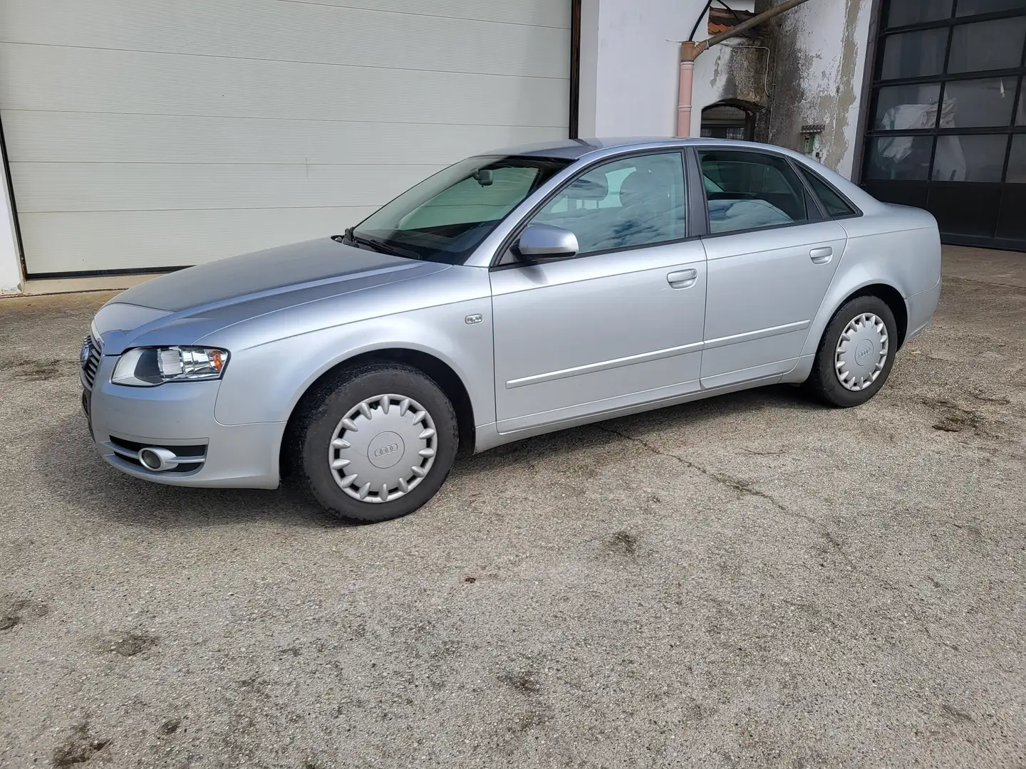 Audi A4 1.9 TDI Gris - 2