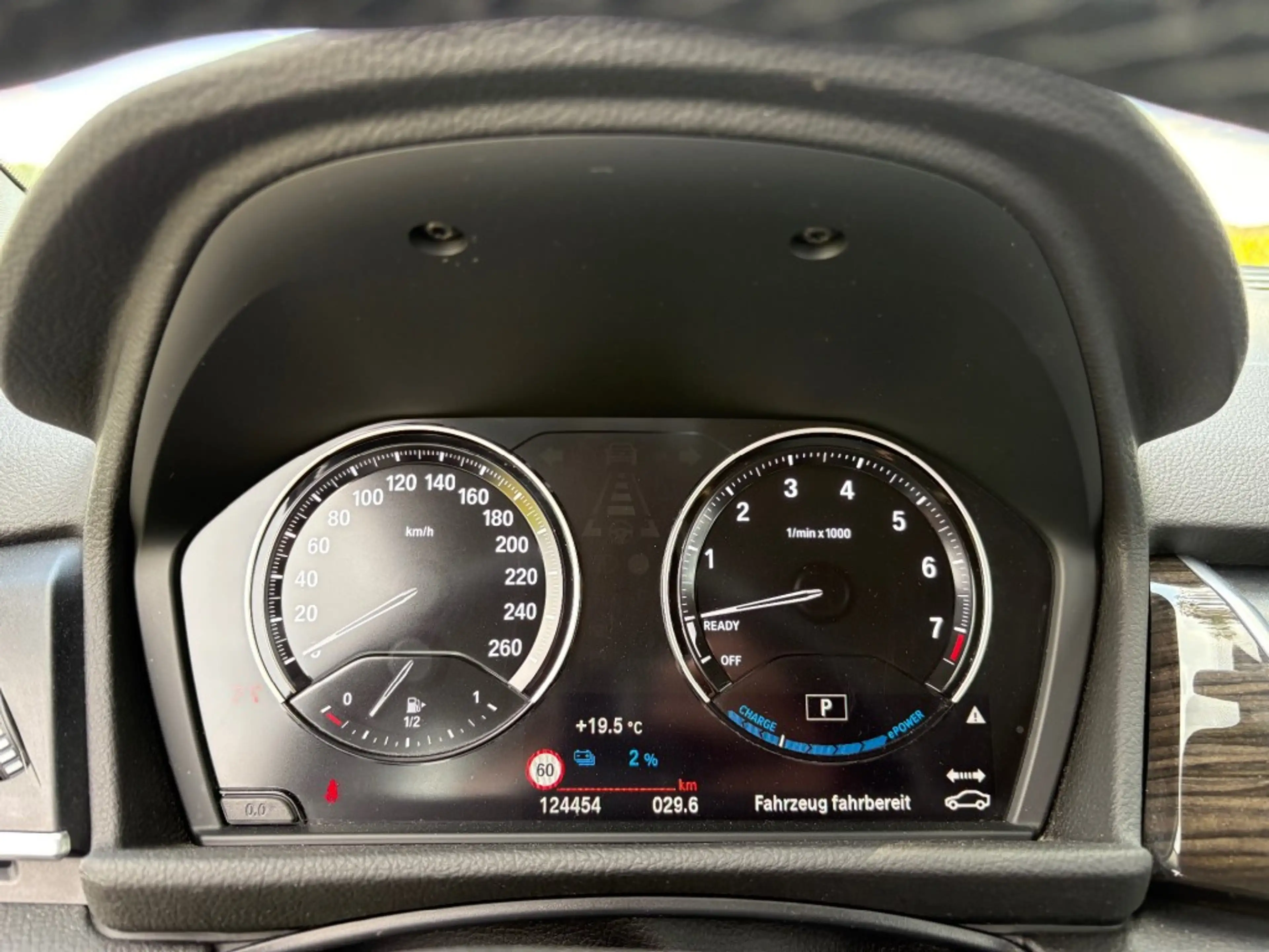 BMW 225 225XE / HIGH EXECUTIVE / 1E EIGENAAR / NETTE — photo 10