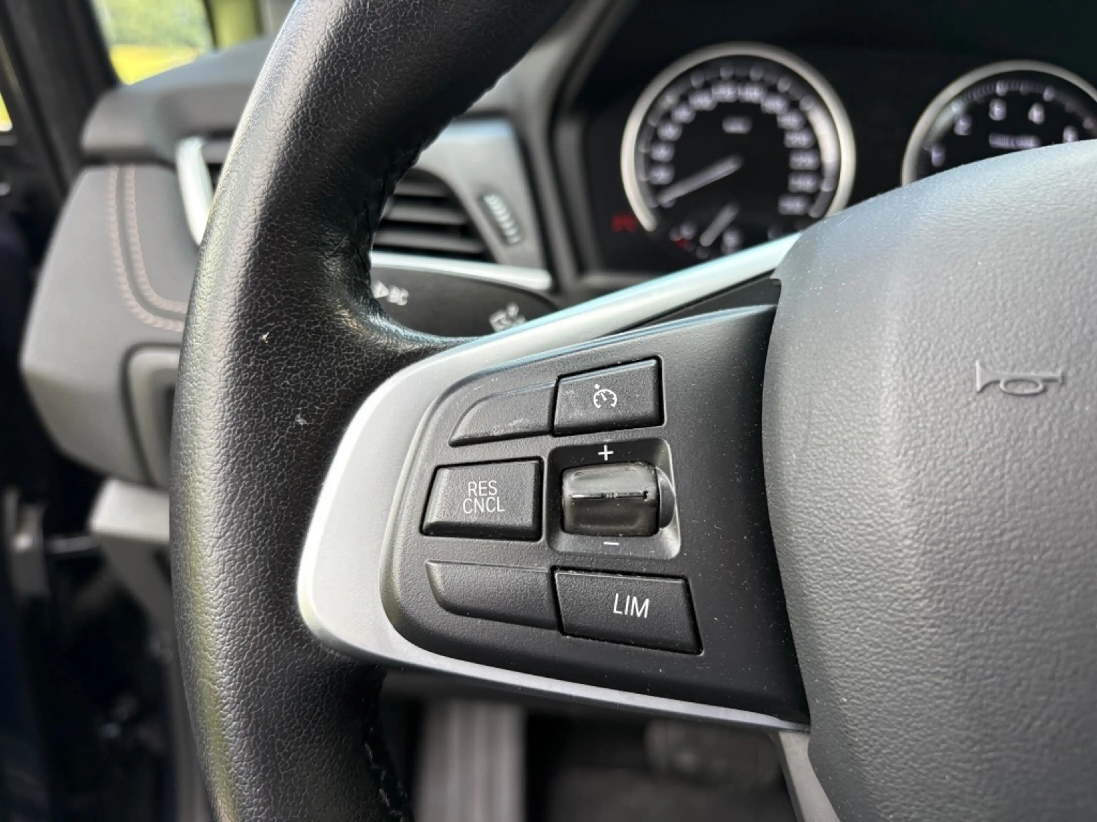 BMW 225 225XE / HIGH EXECUTIVE / 1E EIGENAAR / NETTE — photo 8
