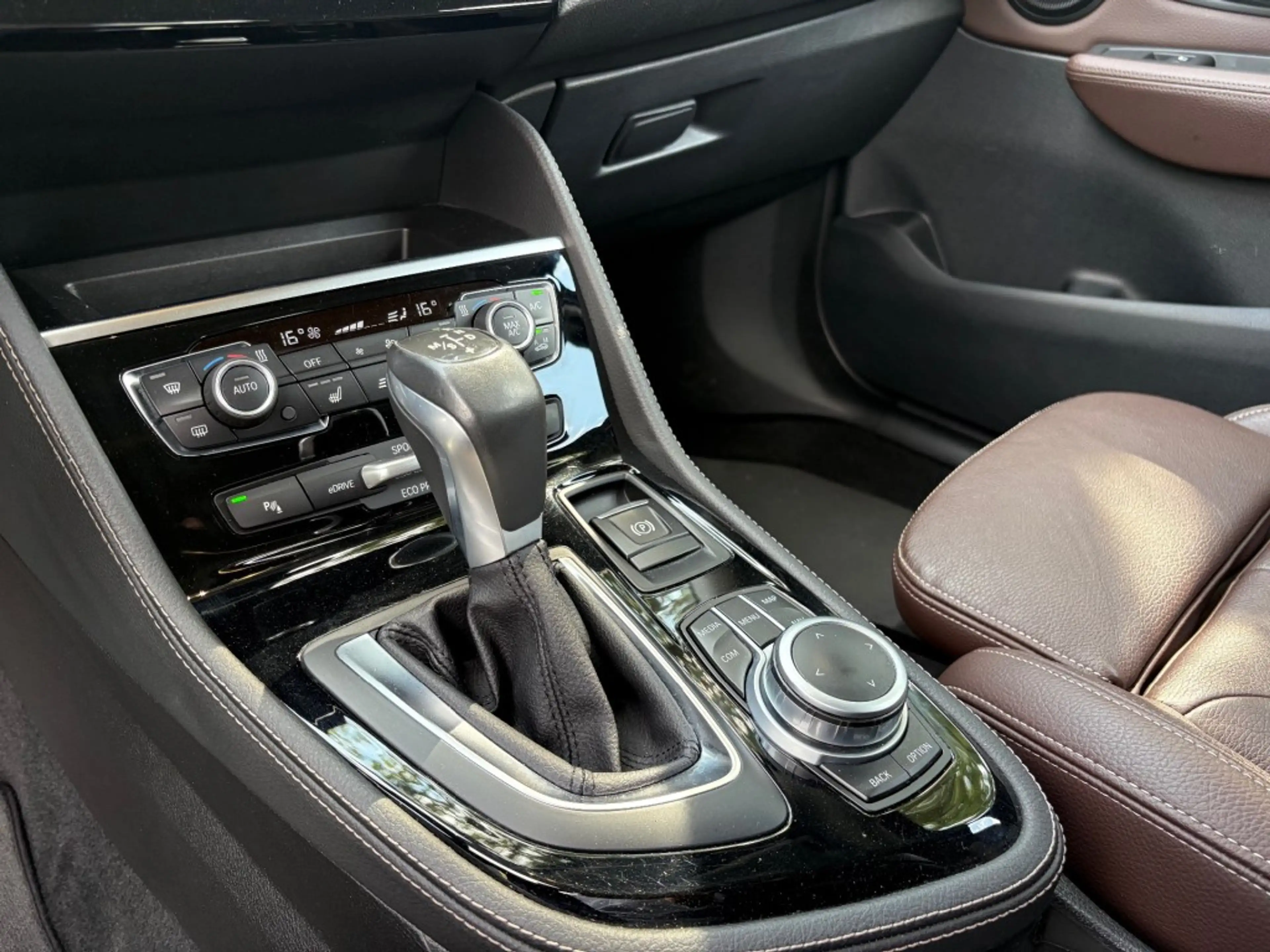 BMW 225 225XE / HIGH EXECUTIVE / 1E EIGENAAR / NETTE — photo 12
