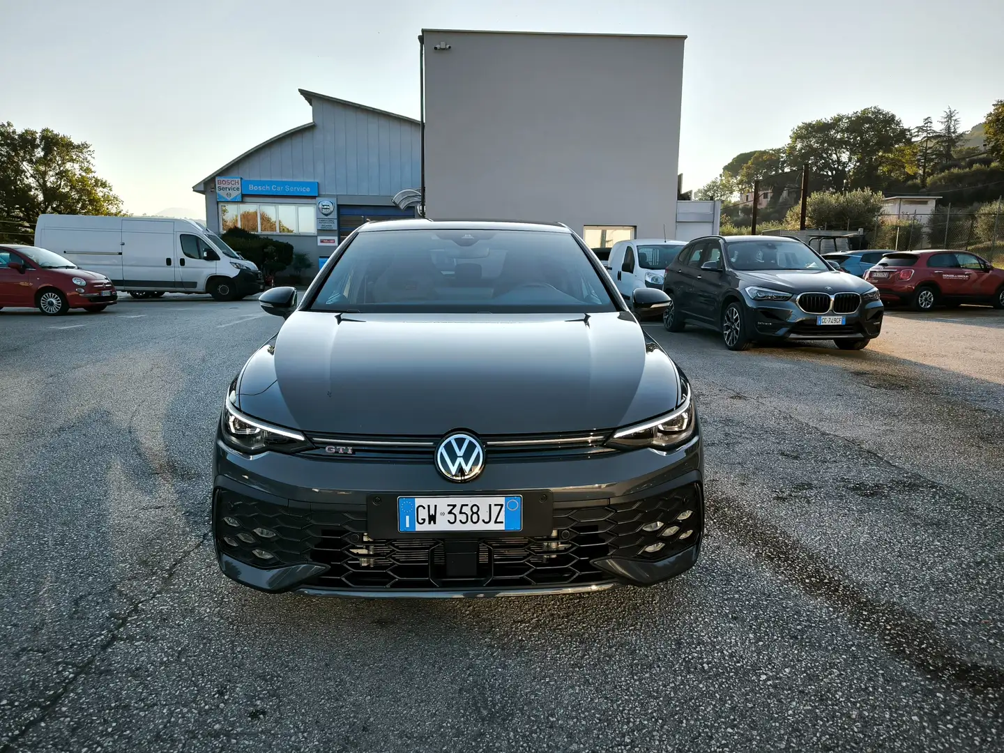 Volkswagen Golf GTI Golf 8.5 2.0 tsi 265cv dsg Gris - 2