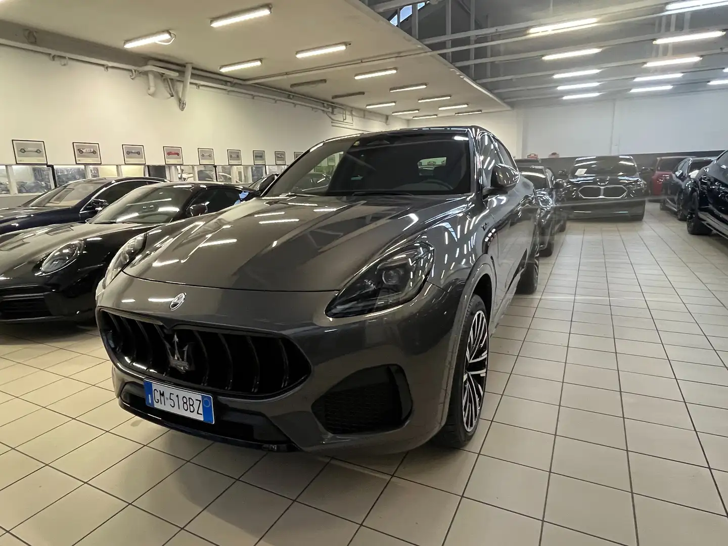 Maserati Grecale Grecale 2.0 mhev Modena 330cv auto Gris - 1
