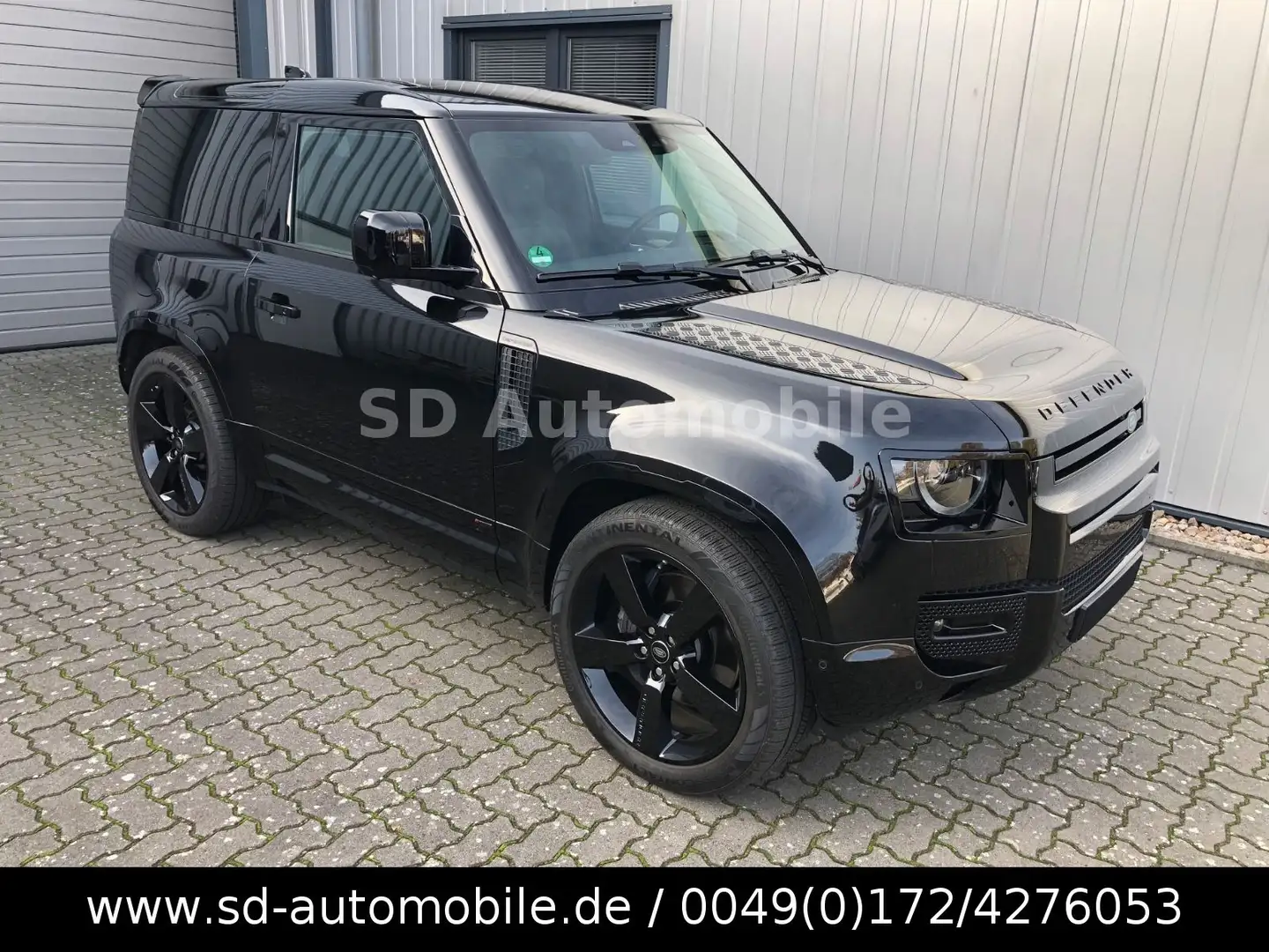 Land Rover Defender 90 HSE D300 BLACK-DESIGN+ACC+PANO+AHK Schwarz - 1
