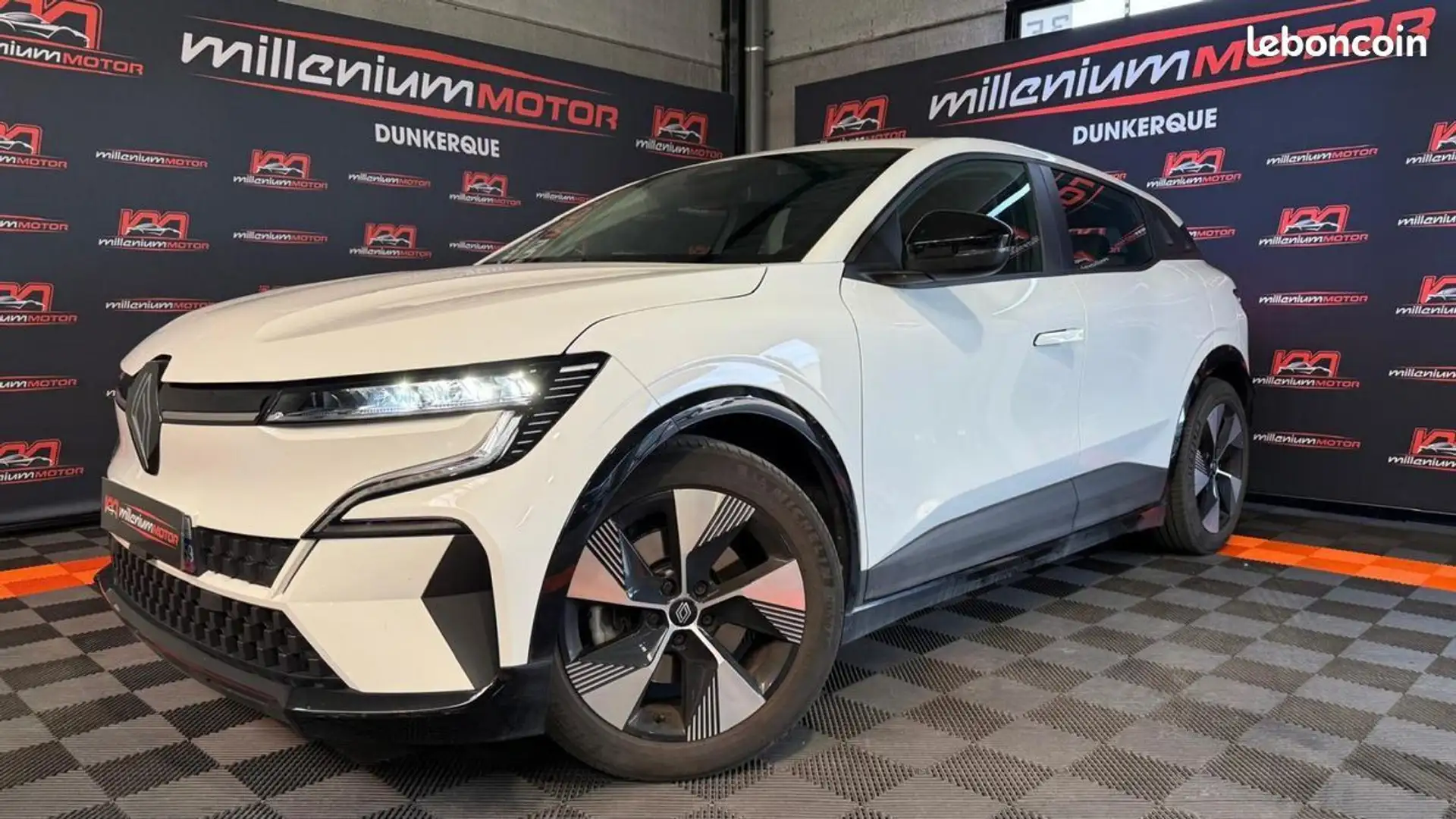 Renault Megane e-tech equilibre 220 cv ev 60 garantie 12 mois Bílá - 1