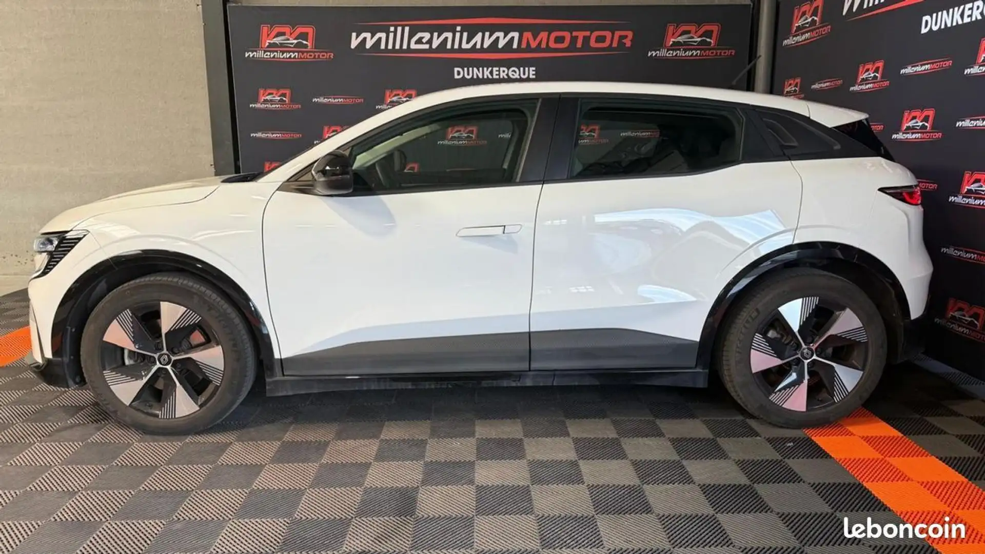 Renault Megane e-tech equilibre 220 cv ev 60 garantie 12 mois Bílá - 2