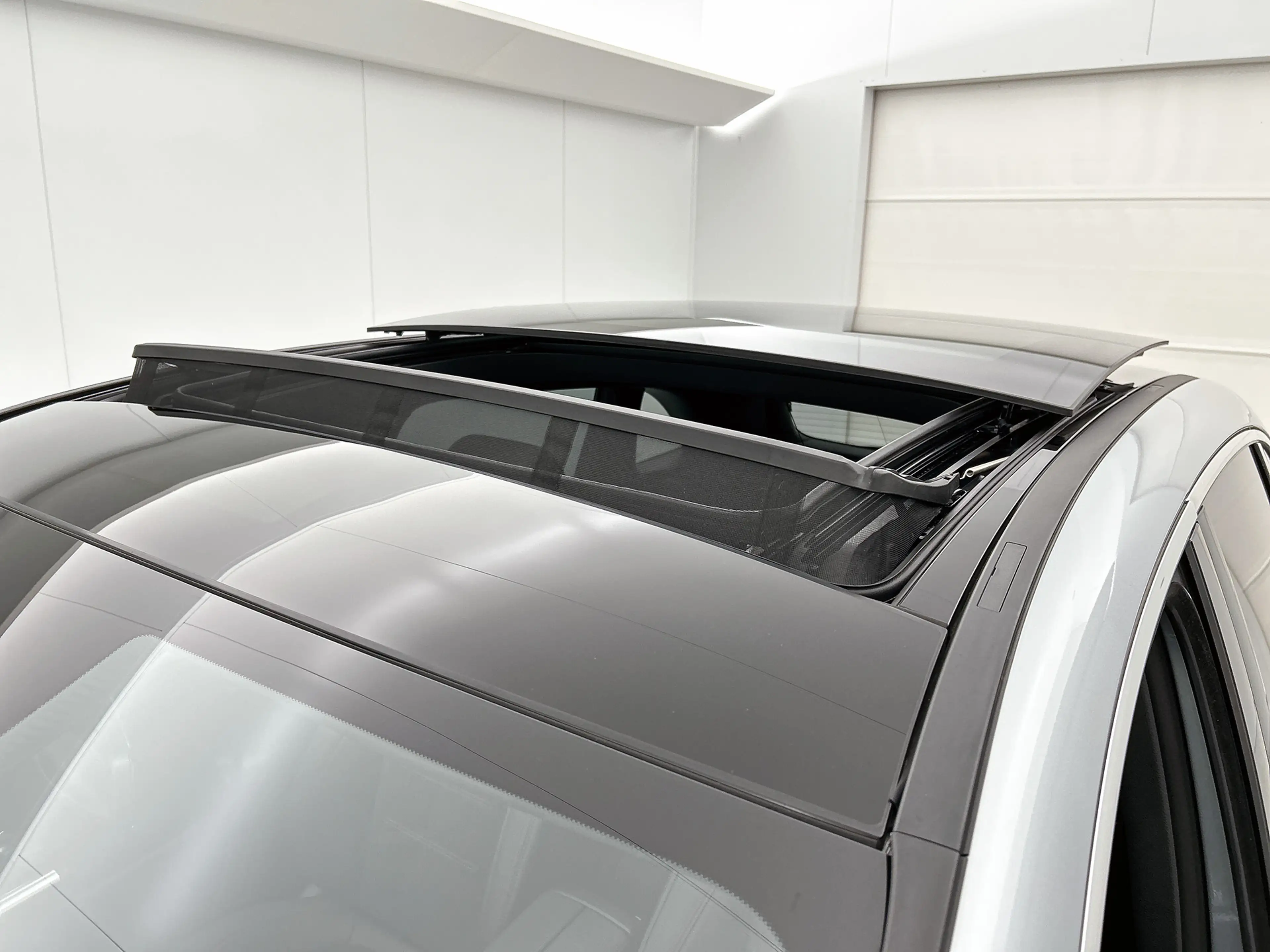Mercedes-Benz B 250 e Business Solution AMG AMG Line | Panoramadak | P — photo 14