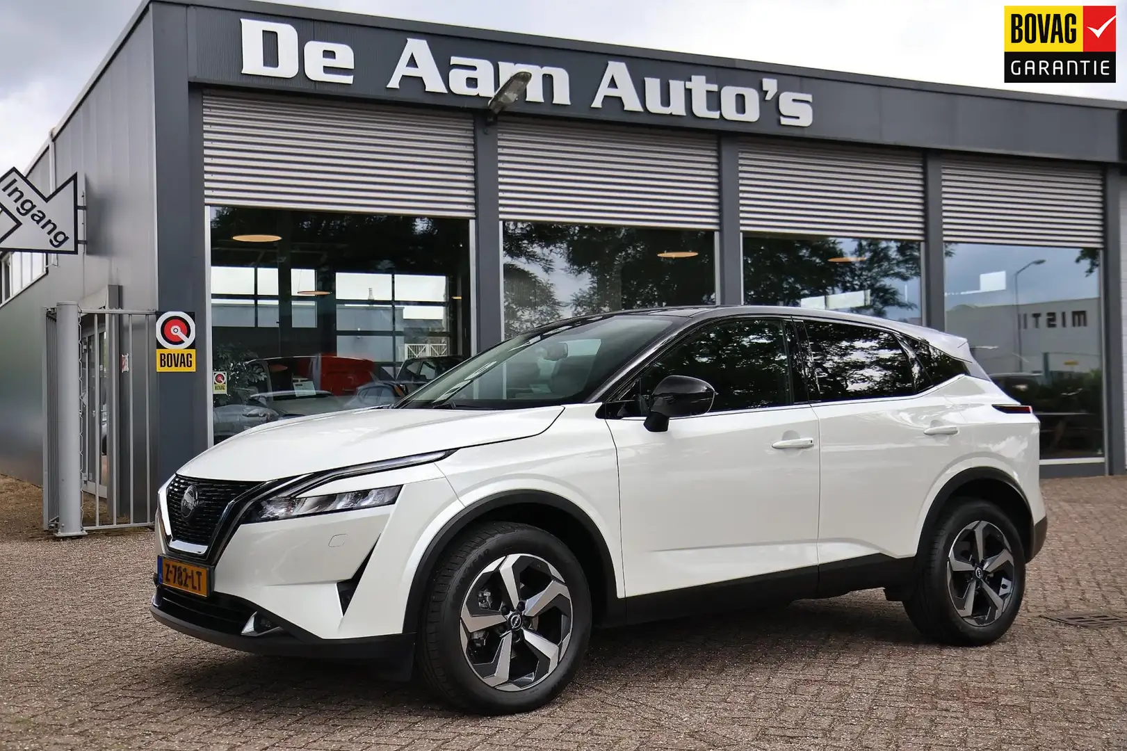 Nissan Qashqai 1.3 MHEV Xtronic N-Connecta Two Tone Elektrische k Wit - 1