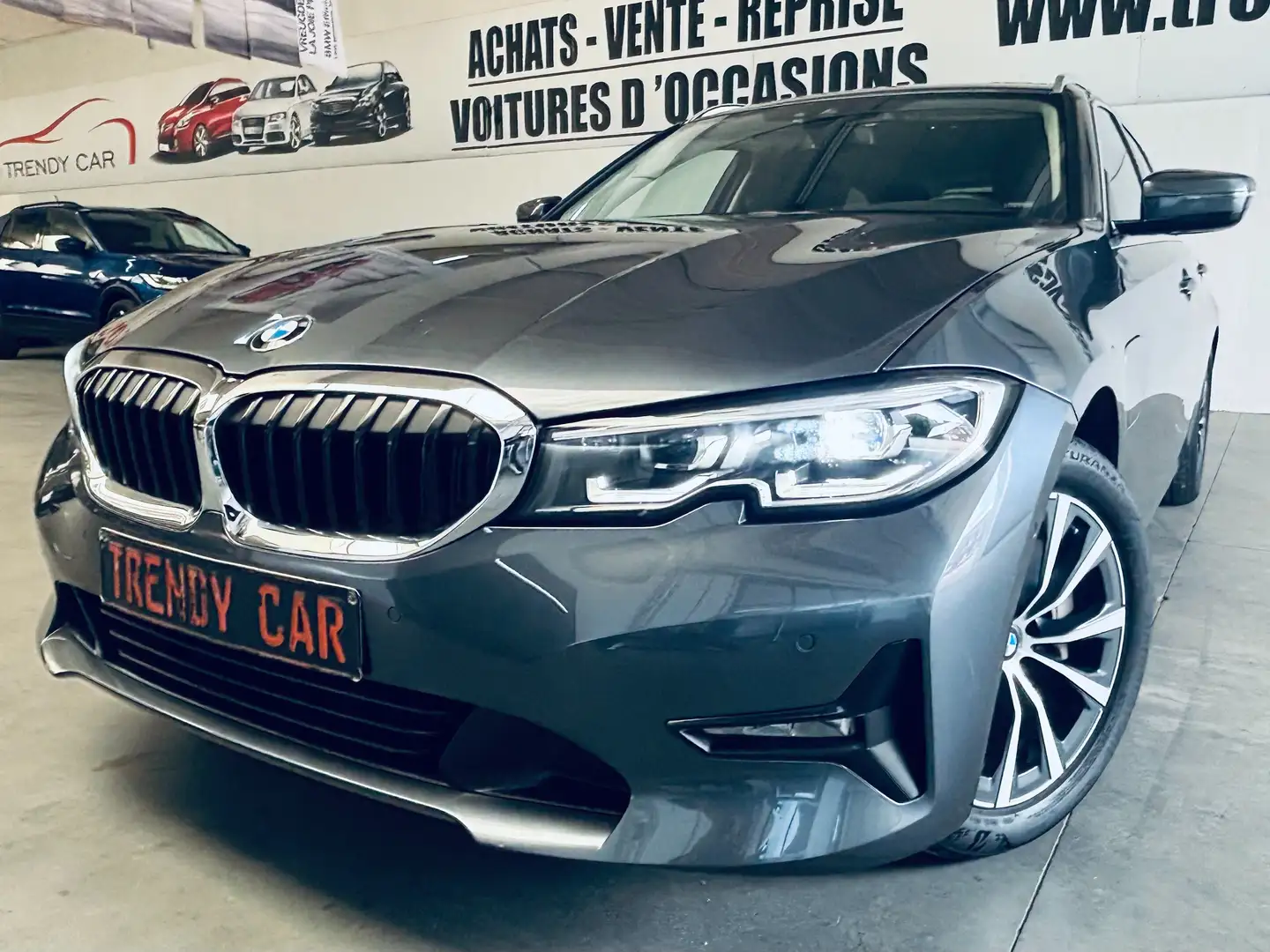 BMW 330 e PHEV TOURING+NAVI+CAMERA+CARNET+GARANTIE Szürke - 1