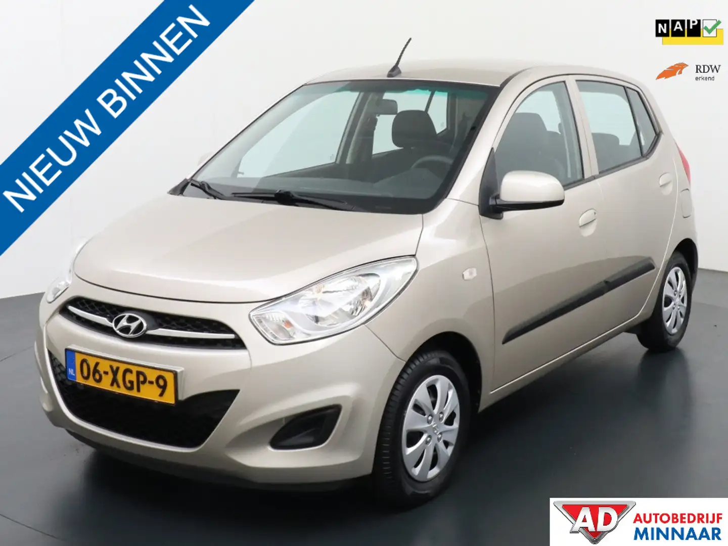 Hyundai i10 1.1 i-Drive Beige - 1